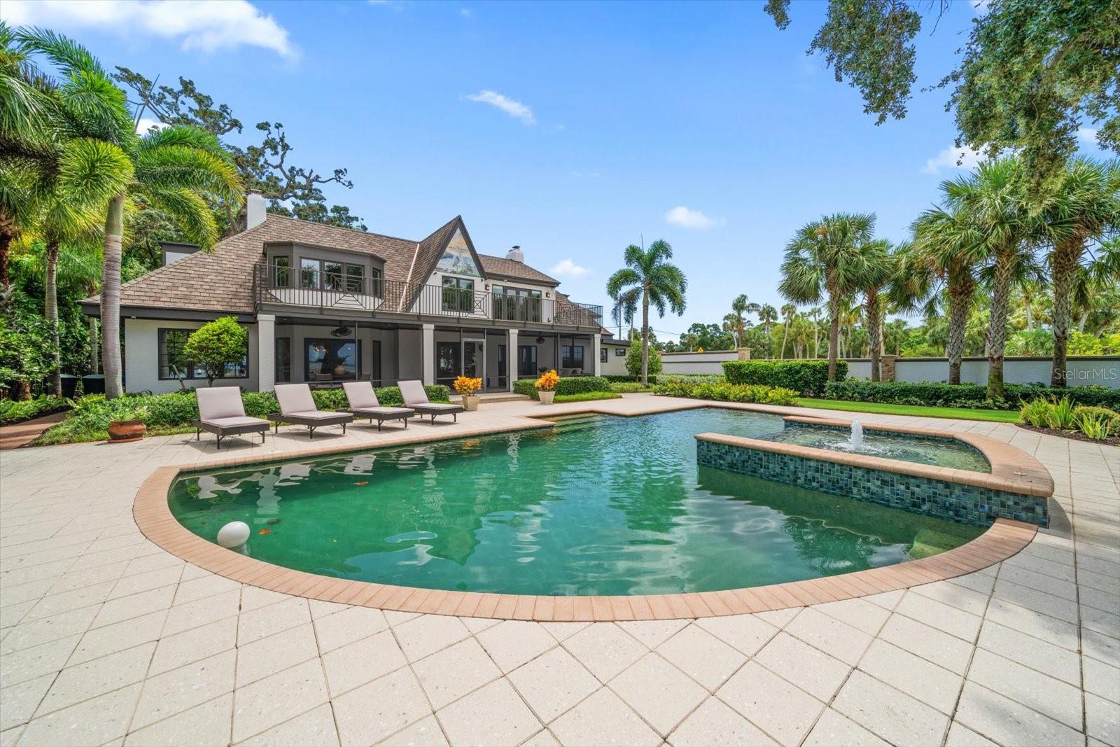 MALONES L H SUB - Residential