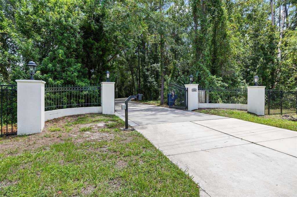 Photo of 6800 Wisteria Loop, Land O Lakes, FL 34638 (MLS # TB8539087)