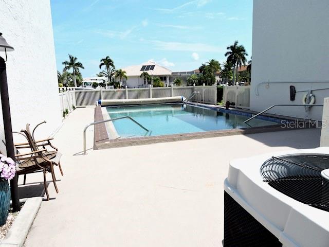 MEDITERRANEAN COURT - Residential