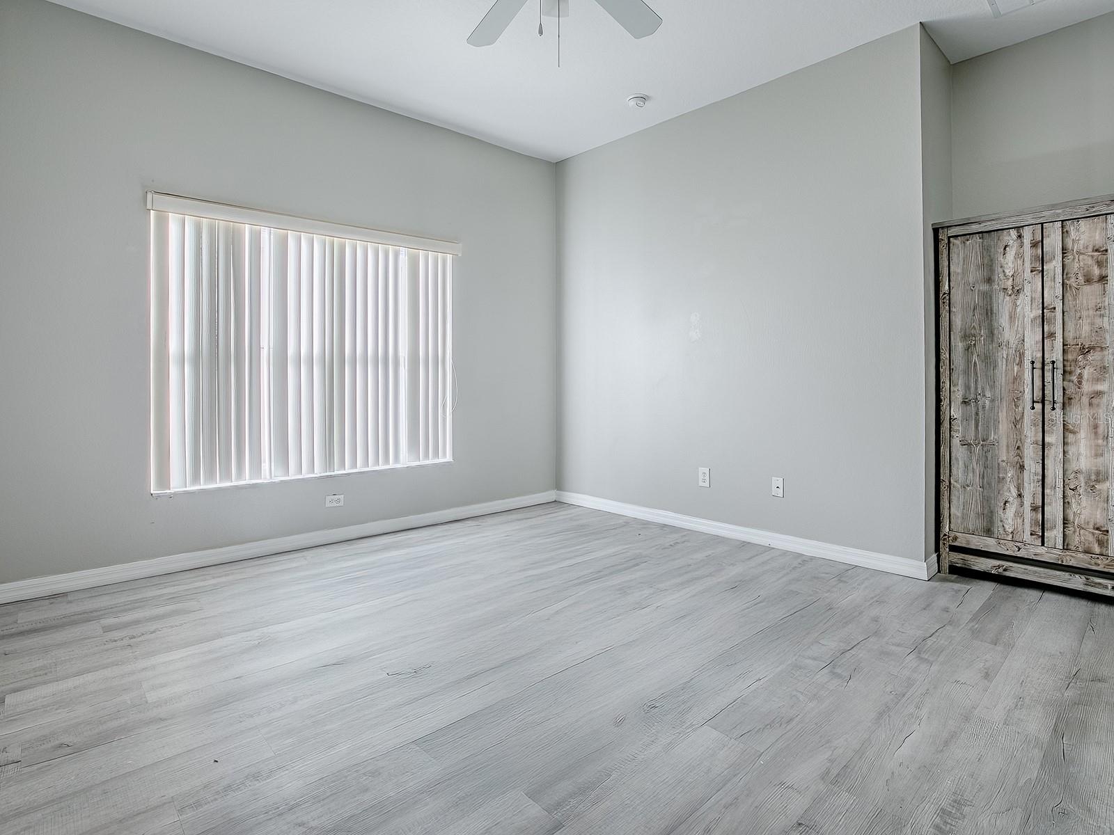 TAVARES PINES AT LAKE SAUNDERS PH 02 - Residential