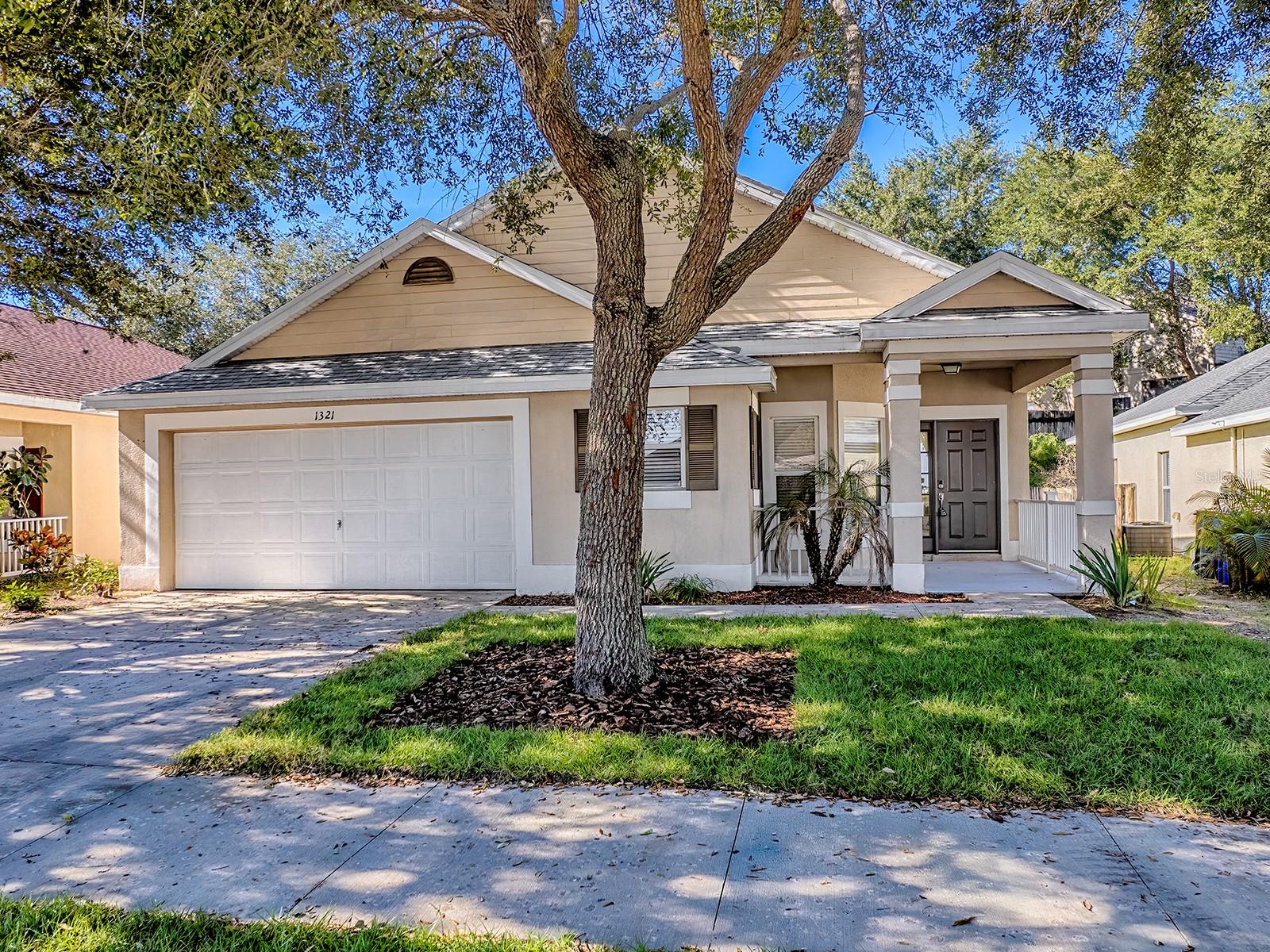 TAVARES PINES AT LAKE SAUNDERS PH 02 - Residential