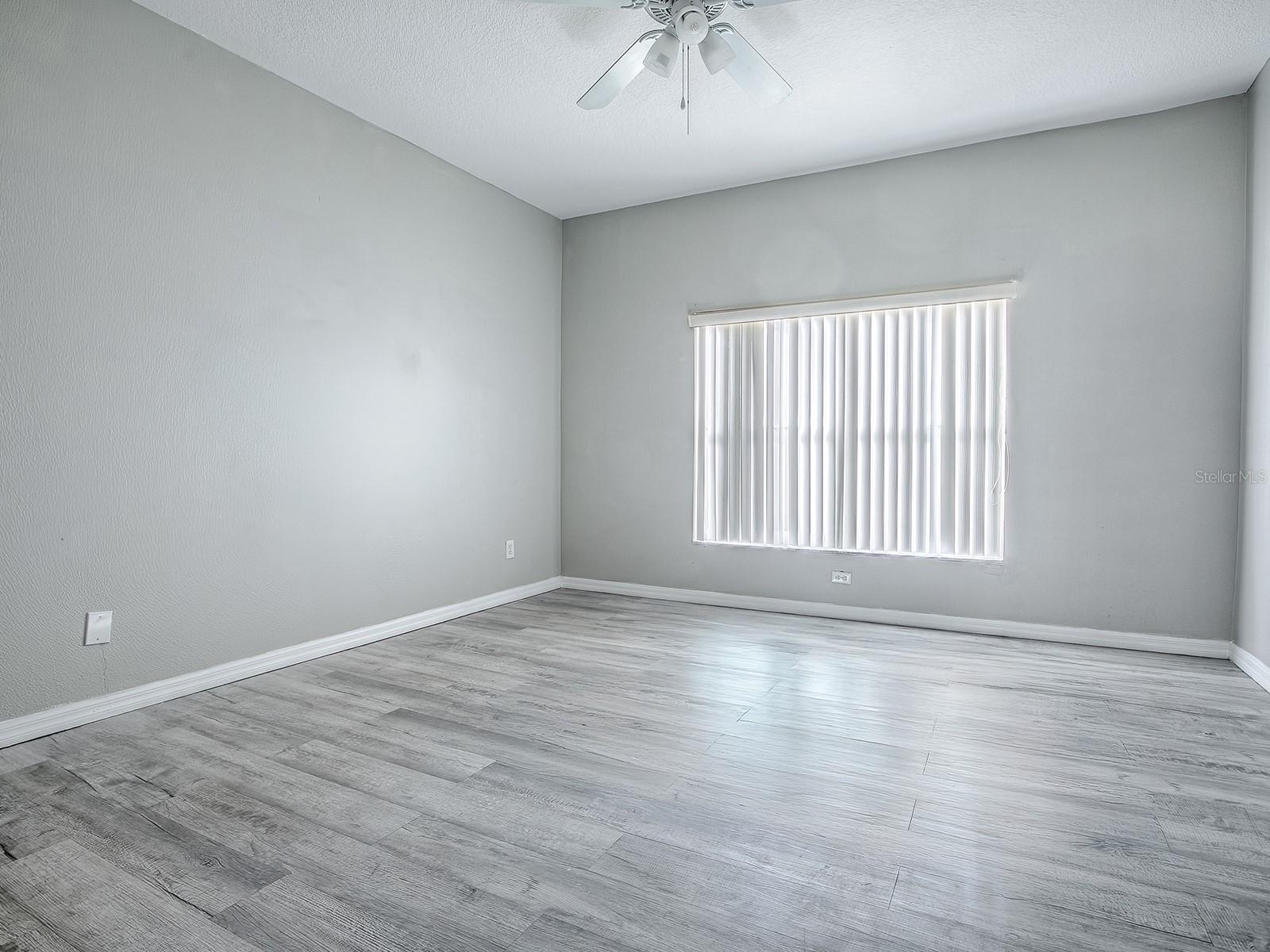 TAVARES PINES AT LAKE SAUNDERS PH 02 - Residential