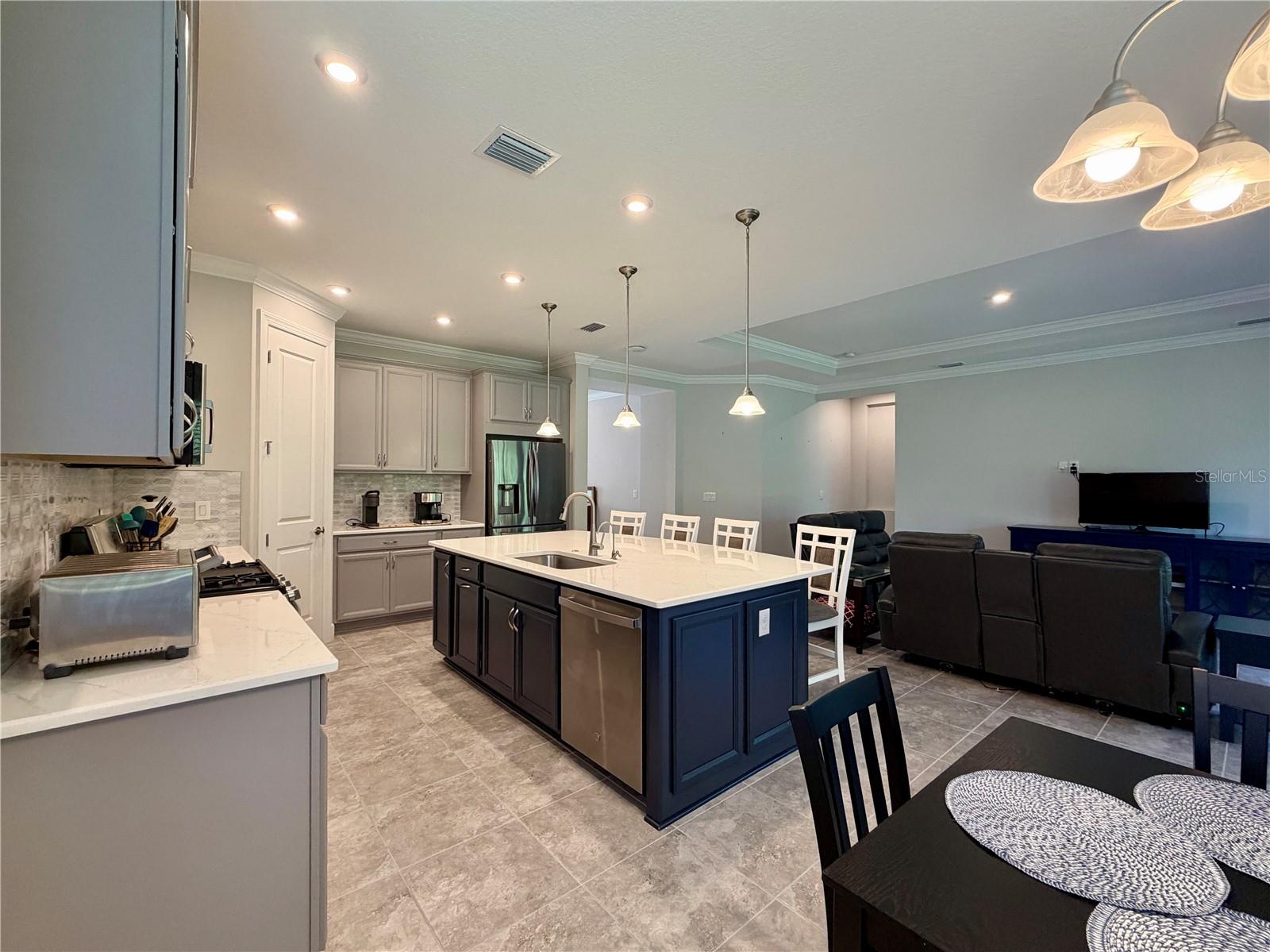 ARTISAN LAKES ESPLANADE PH V SUBPH A1 A2 - Residential Lease