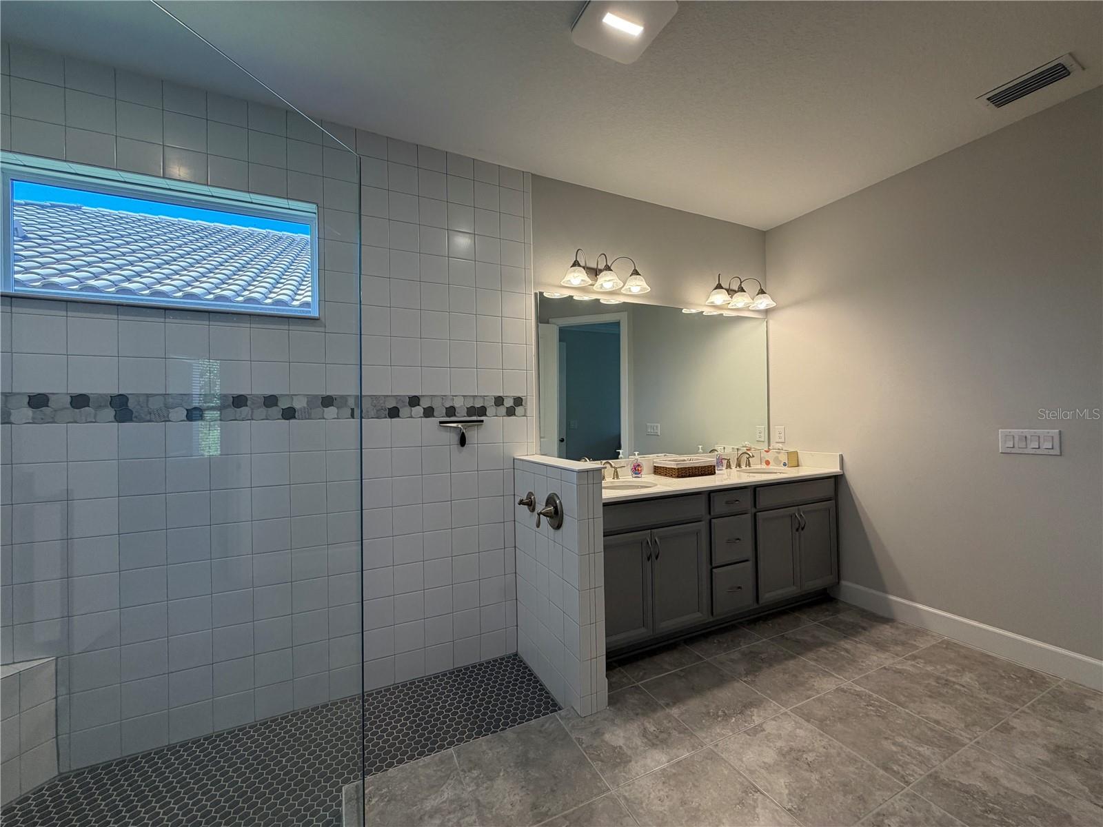 ARTISAN LAKES ESPLANADE PH V SUBPH A1 A2 - Residential Lease