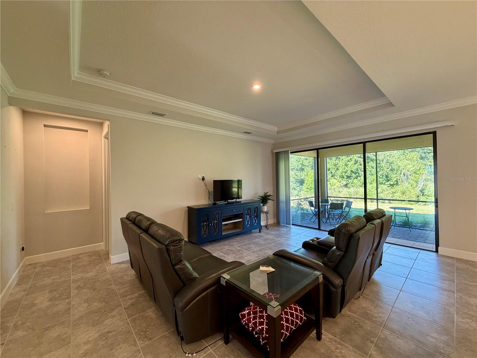 ARTISAN LAKES ESPLANADE PH V SUBPH A1 A2 - Residential Lease