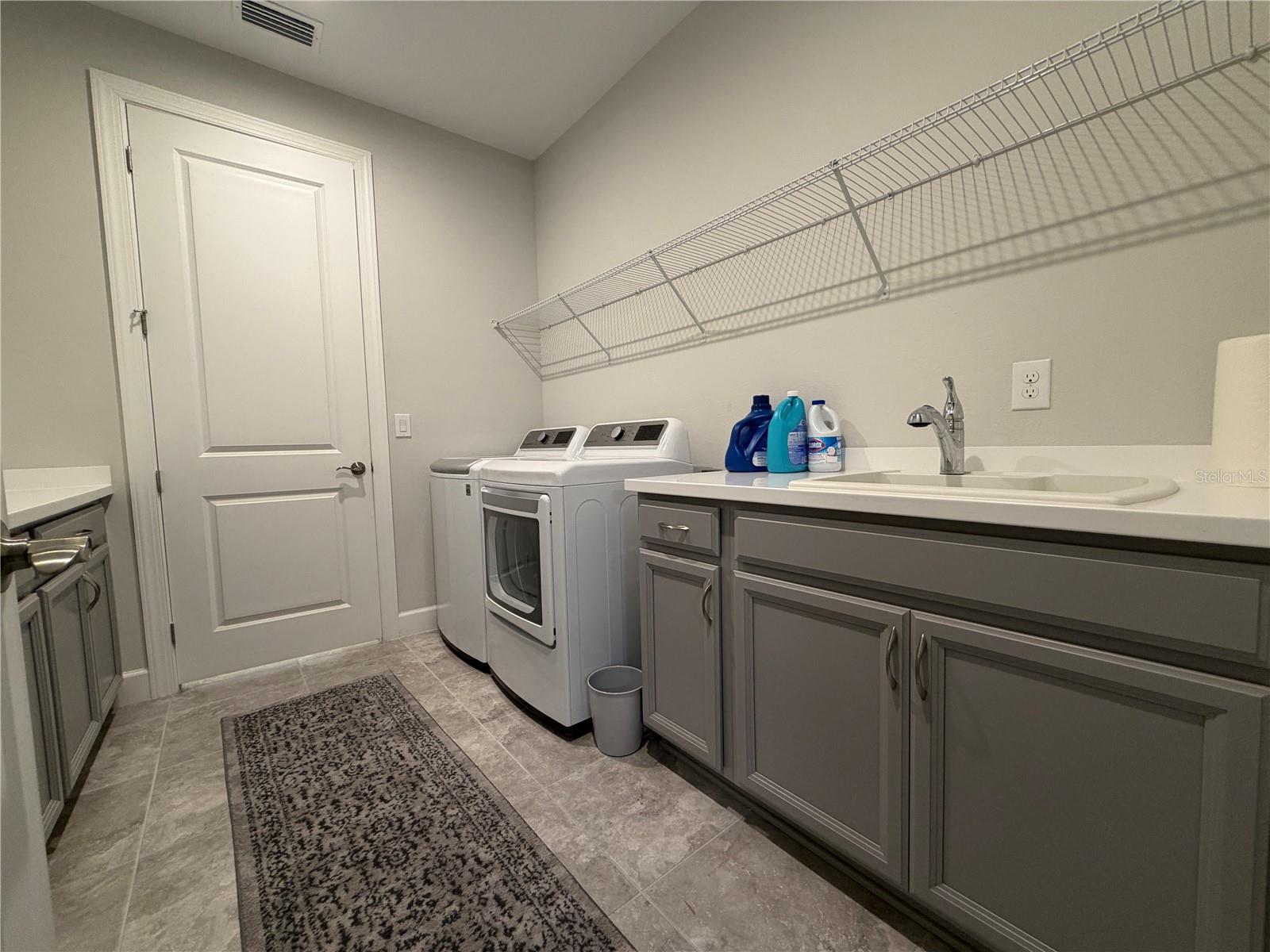 ARTISAN LAKES ESPLANADE PH V SUBPH A1 A2 - Residential Lease