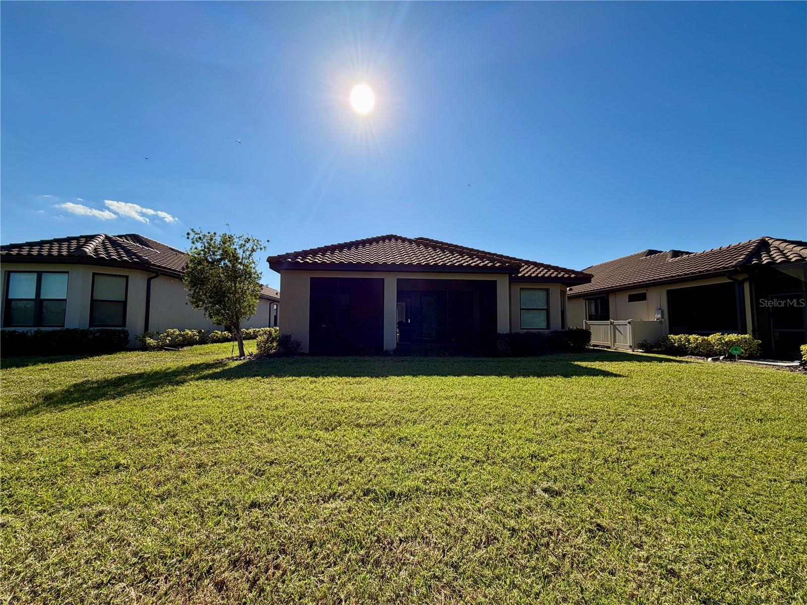 ARTISAN LAKES ESPLANADE PH V SUBPH A1 A2 - Residential Lease