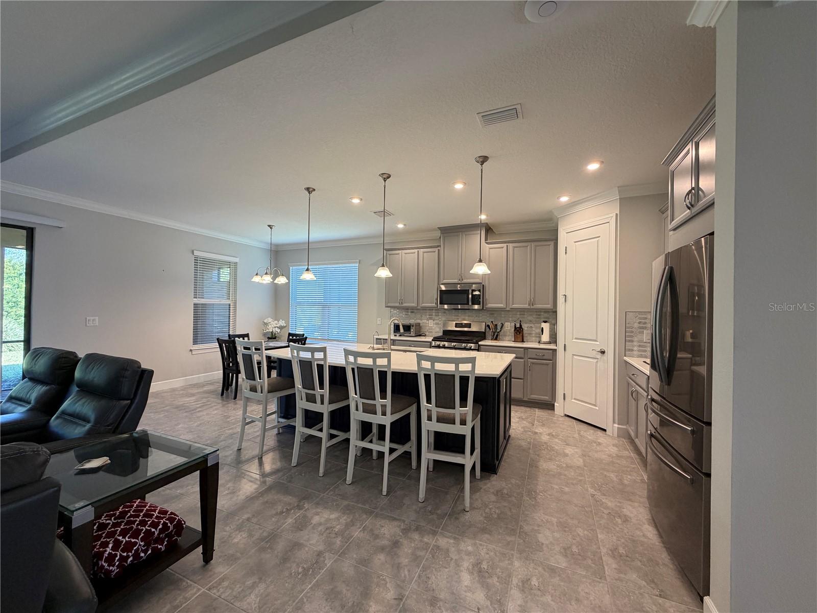 ARTISAN LAKES ESPLANADE PH V SUBPH A1 A2 - Residential Lease