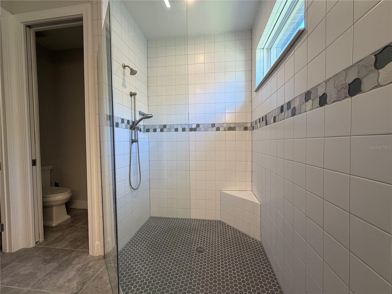 ARTISAN LAKES ESPLANADE PH V SUBPH A1 A2 - Residential Lease