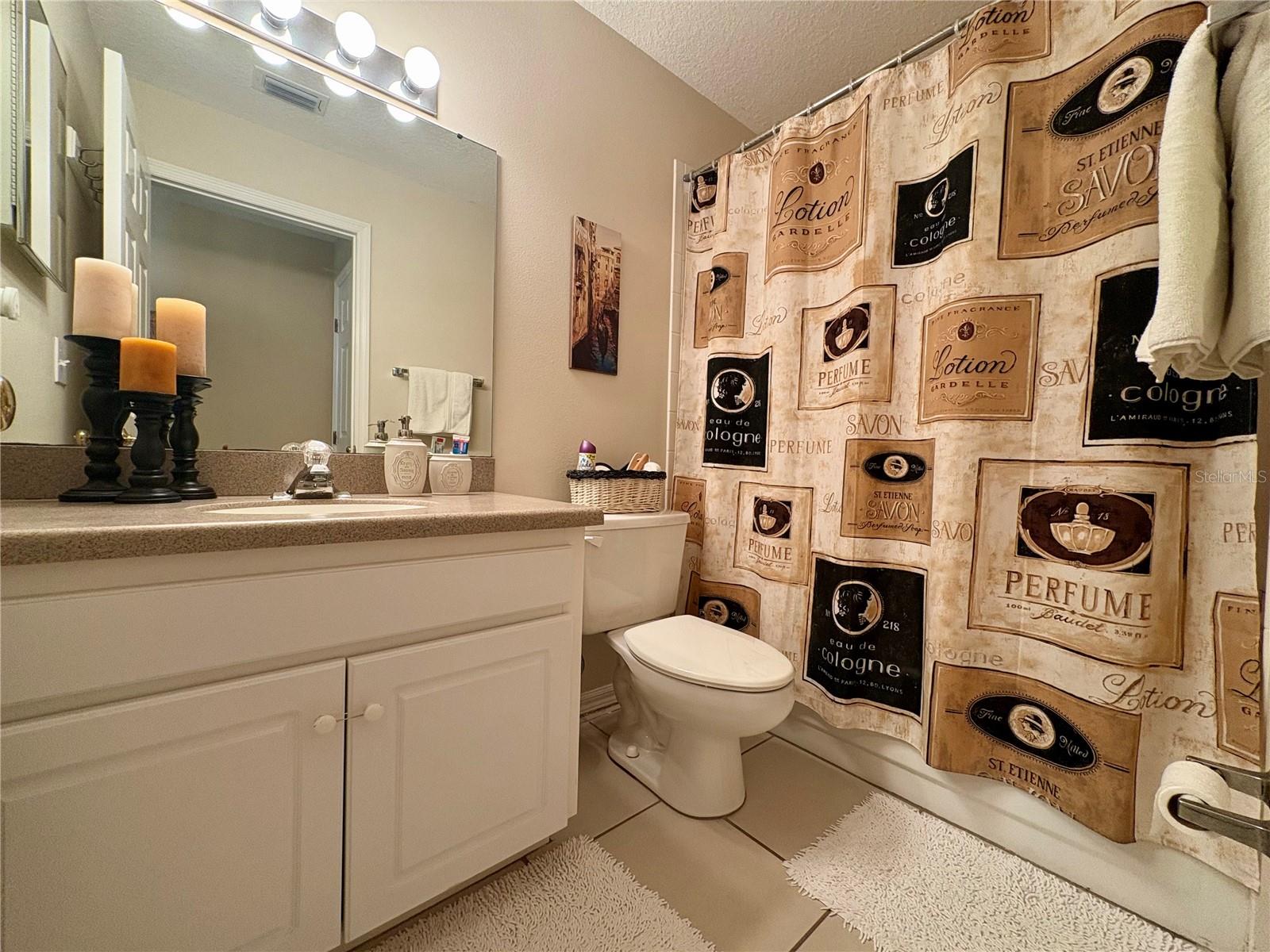 HUNTERS GREEN PH 1B 02 - Residential Lease