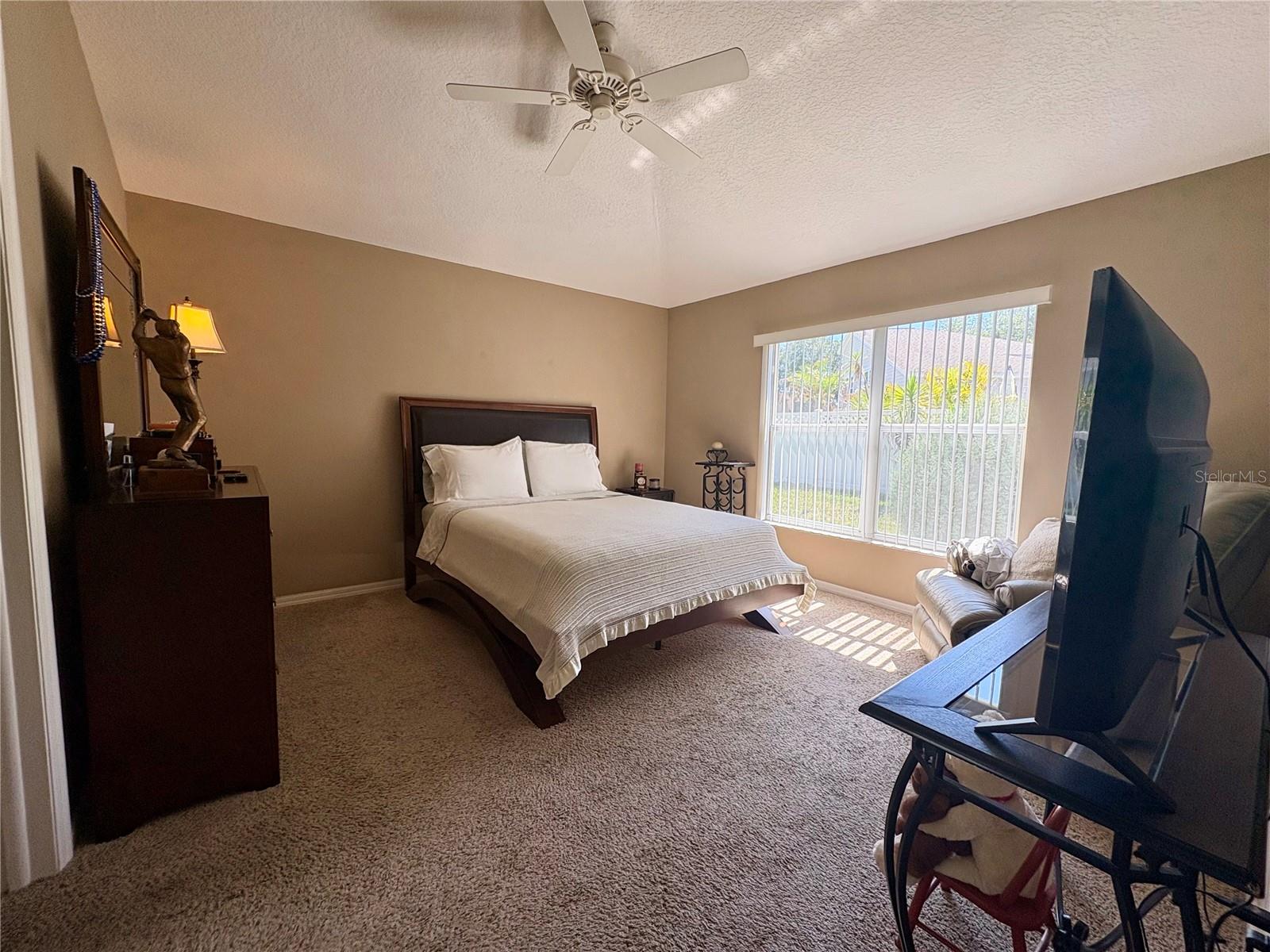 HUNTERS GREEN PH 1B 02 - Residential Lease
