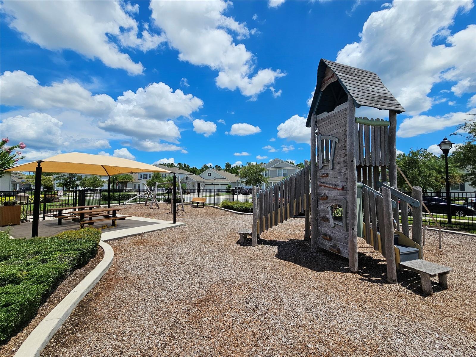 STOREY LAKE PH I-2 - Residential Lease