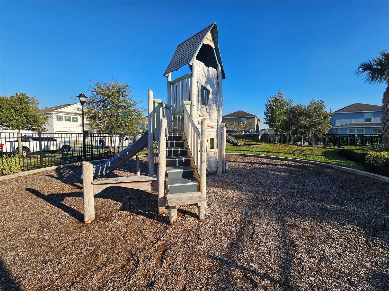 STOREY LAKE PH I-2 - Residential Lease