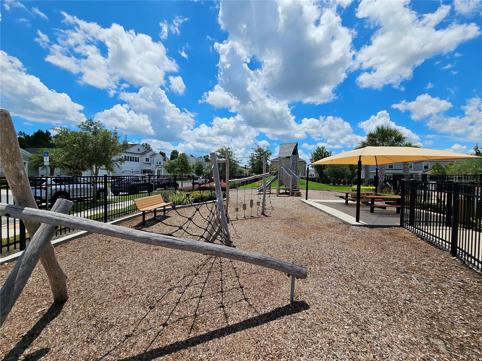 STOREY LAKE PH I-2 - Residential Lease