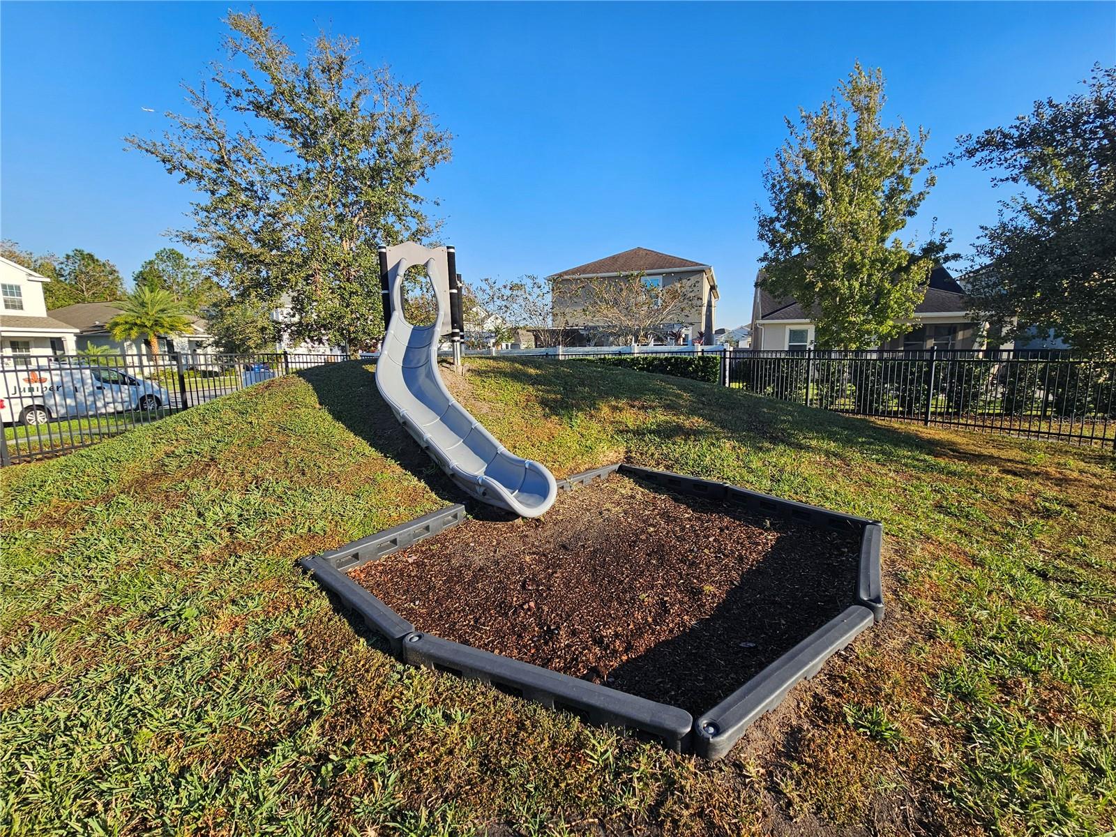 STOREY LAKE PH I-2 - Residential Lease