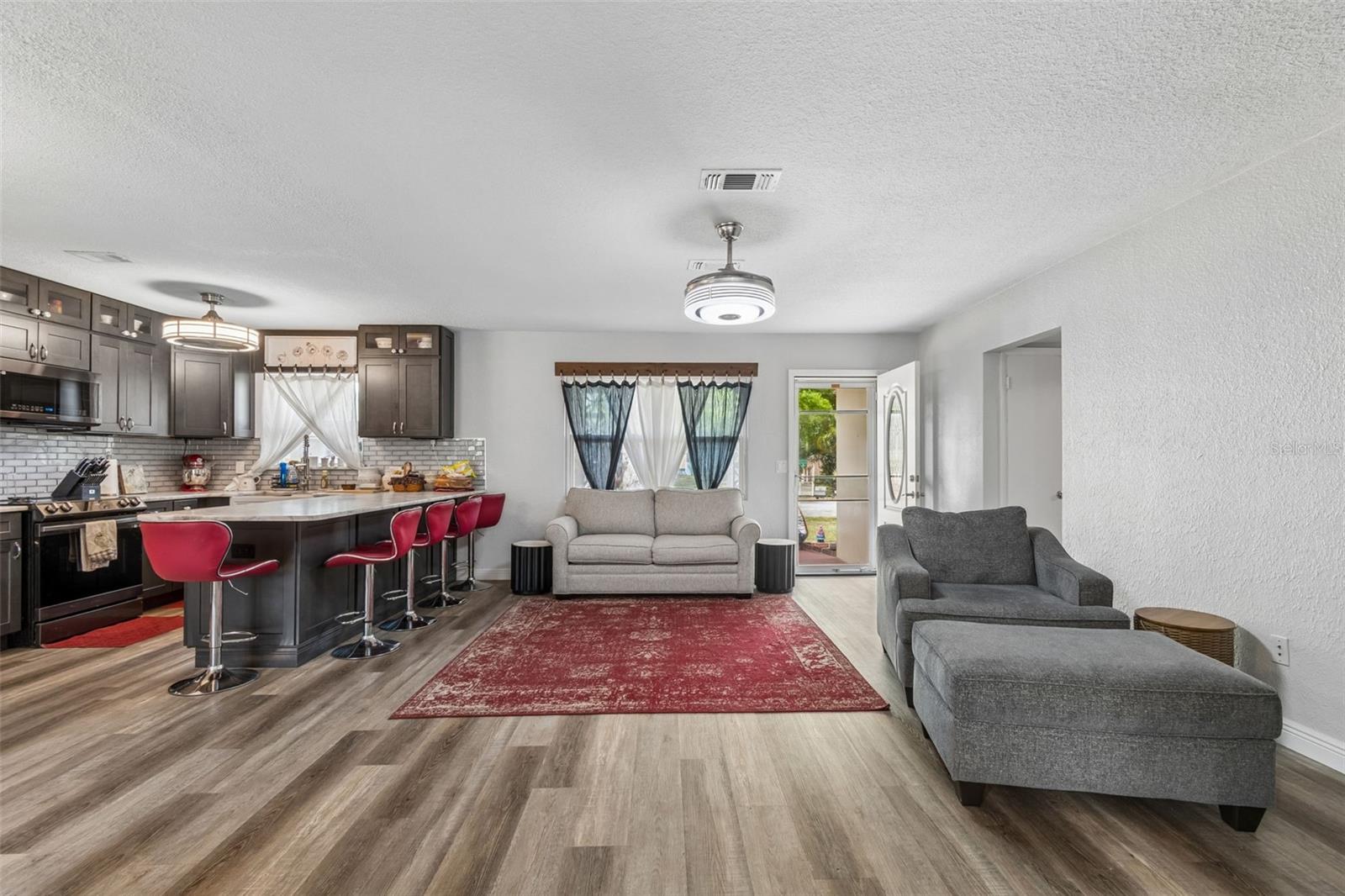 HIGHLAND PINES 5TH ADD - Residential