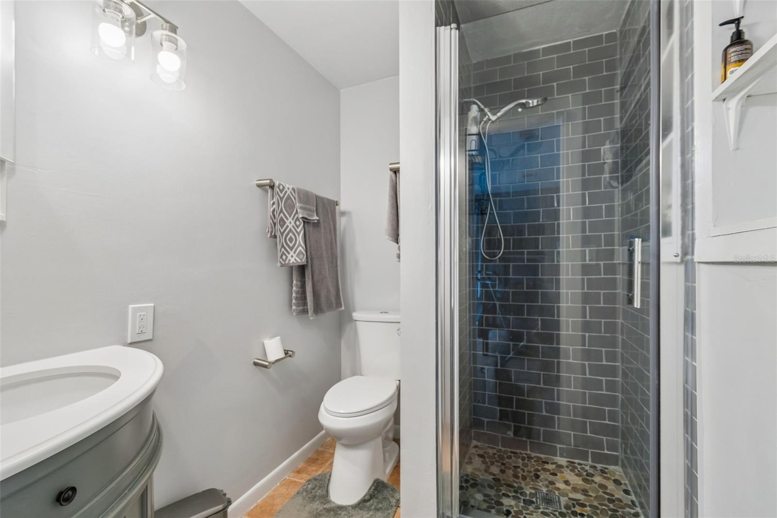 HIGHLAND PINES 5TH ADD - Residential