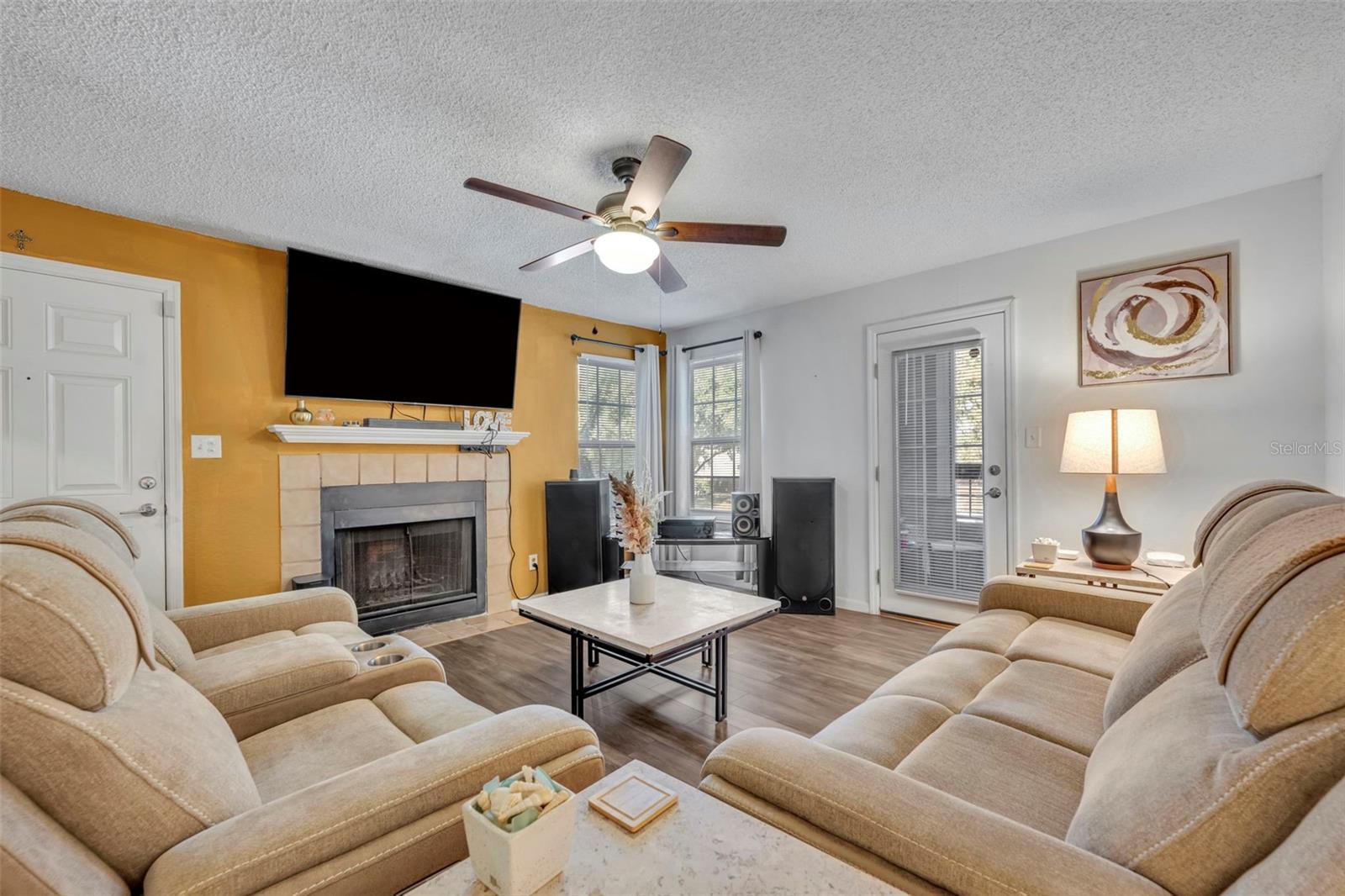 REGENCY GARDENS - Residential