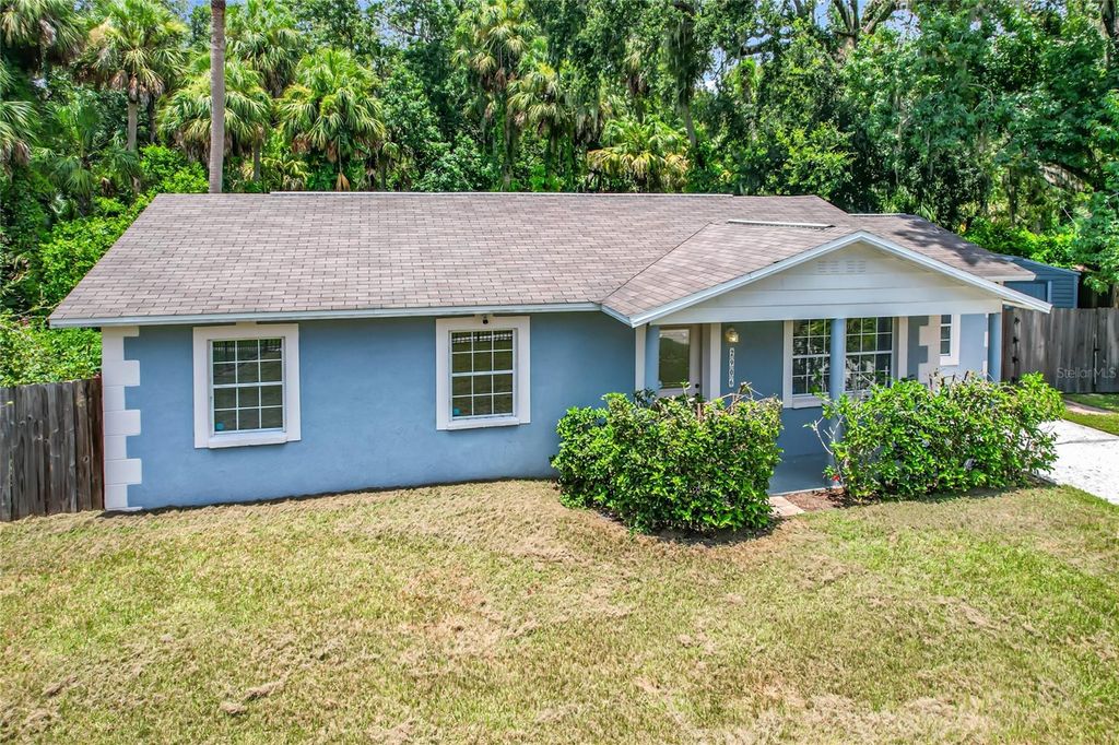 Photo of 2906 N Willow Drive, Plant City, FL 33566 (MLS # TB8413466)