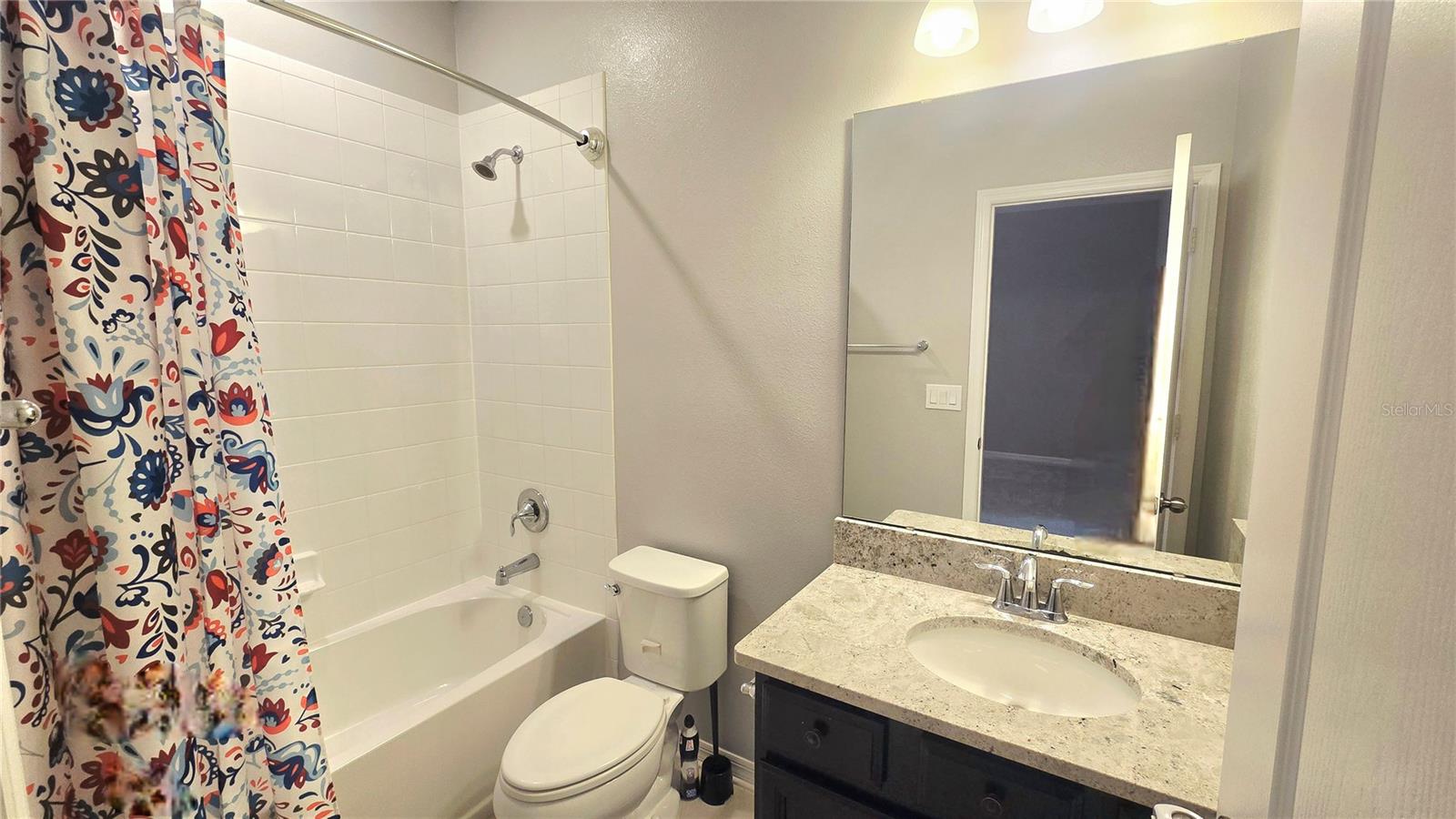 TOWNS/AVALON RDG - Residential Lease