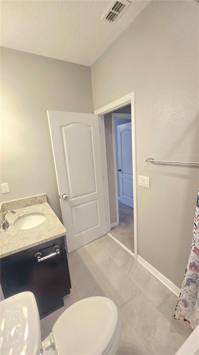 TOWNS/AVALON RDG - Residential Lease