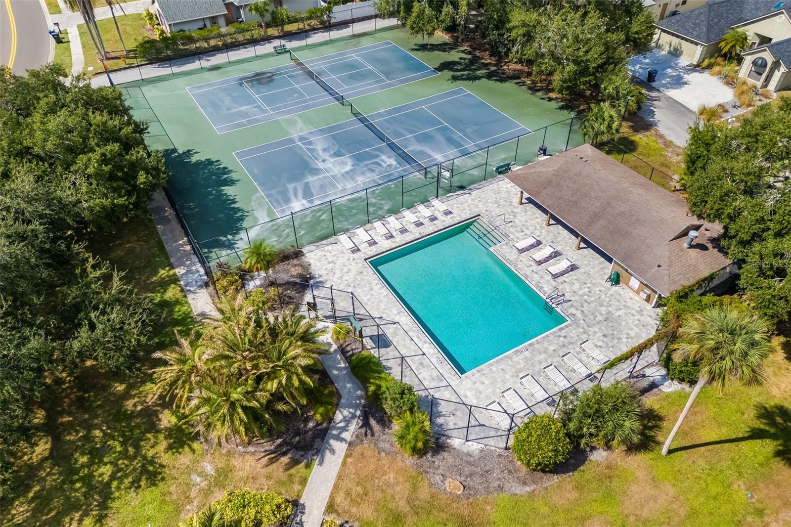 COUNTRY OAKS PH I - Residential Lease