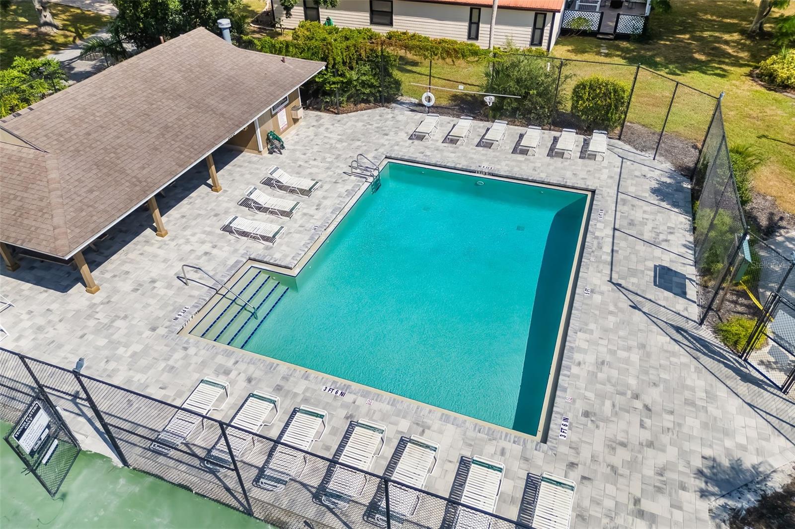 COUNTRY OAKS PH I - Residential Lease