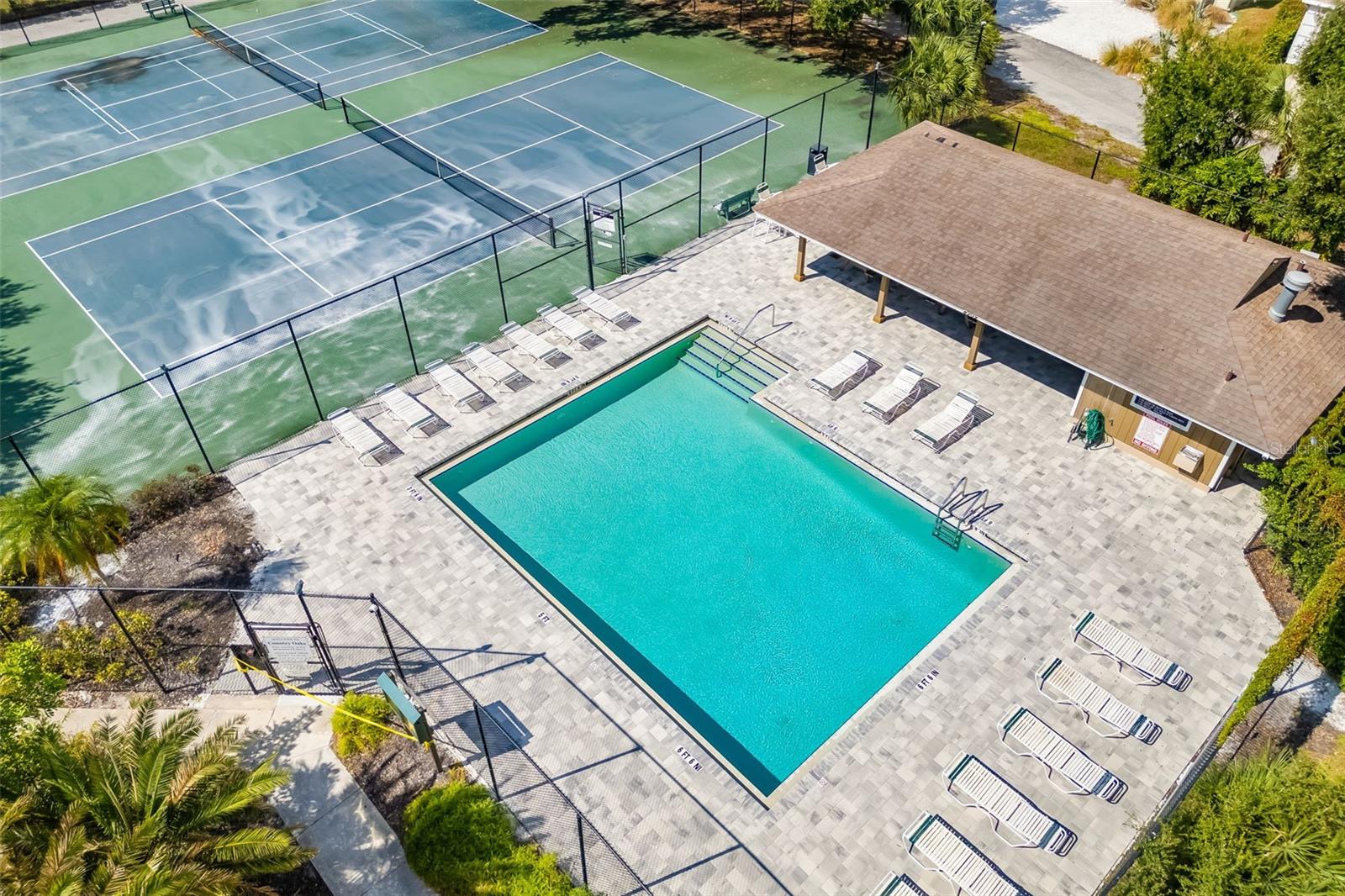 COUNTRY OAKS PH I - Residential Lease