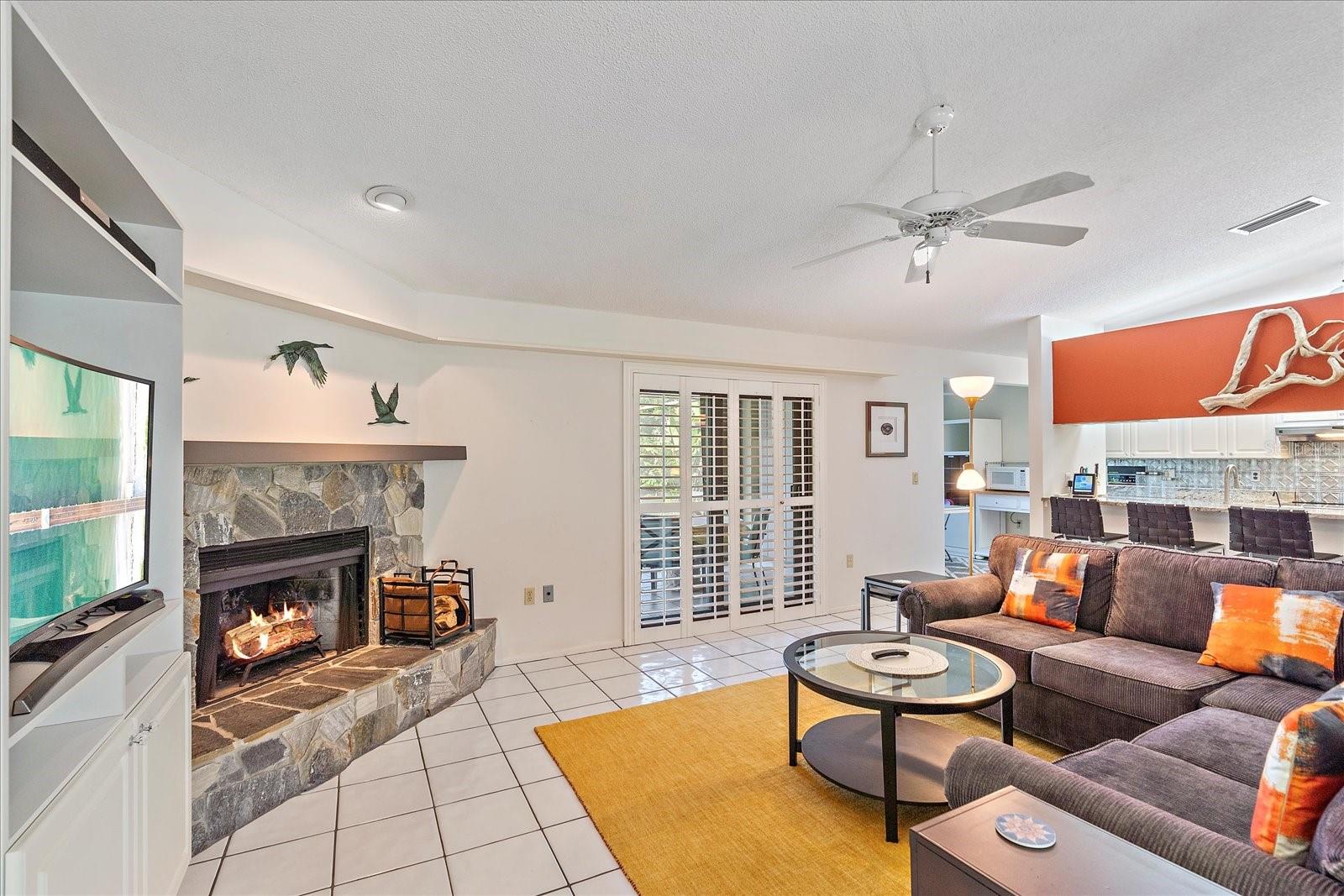 COUNTRY OAKS PH I - Residential Lease