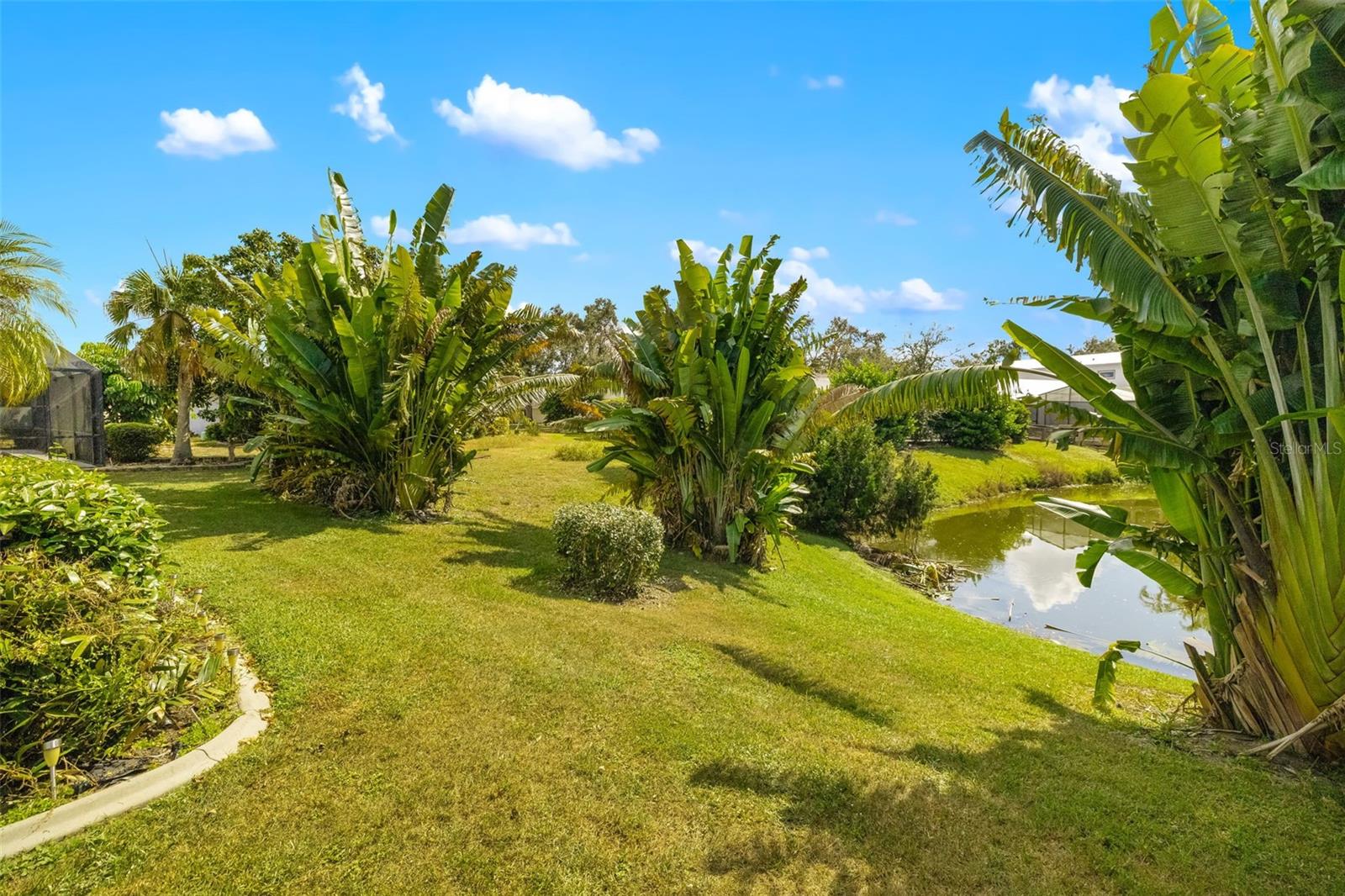 COUNTRY OAKS PH I - Residential Lease