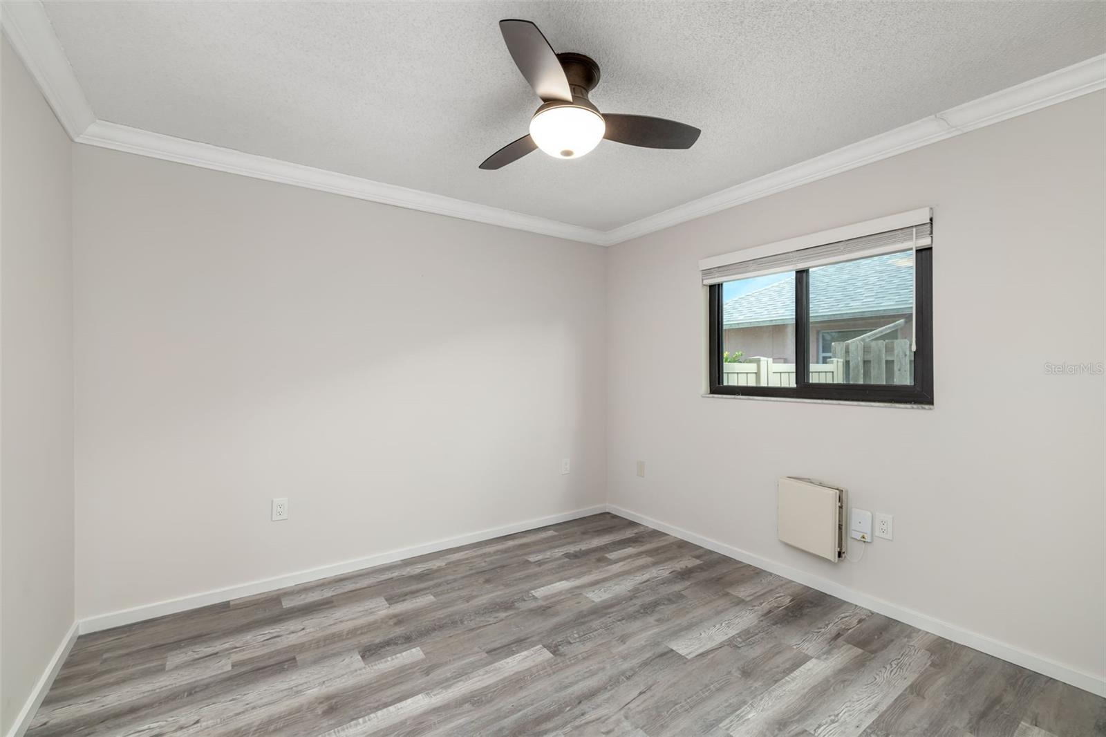 COUNTRY OAKS PH I - Residential Lease