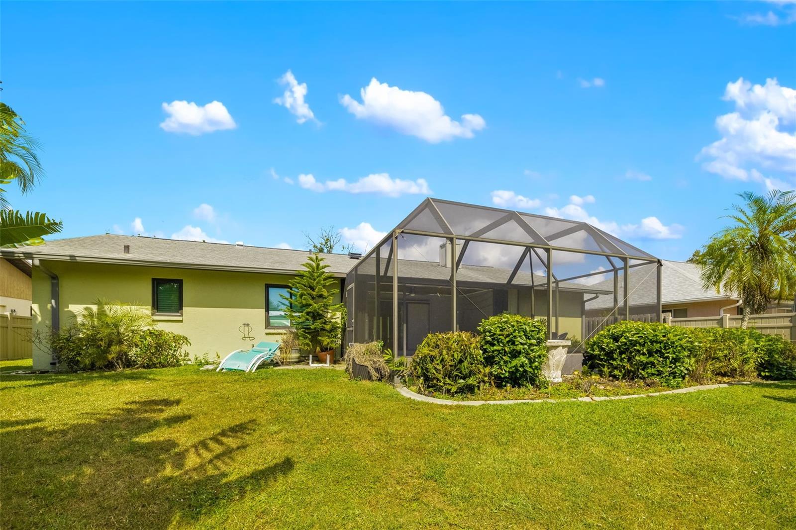 COUNTRY OAKS PH I - Residential Lease