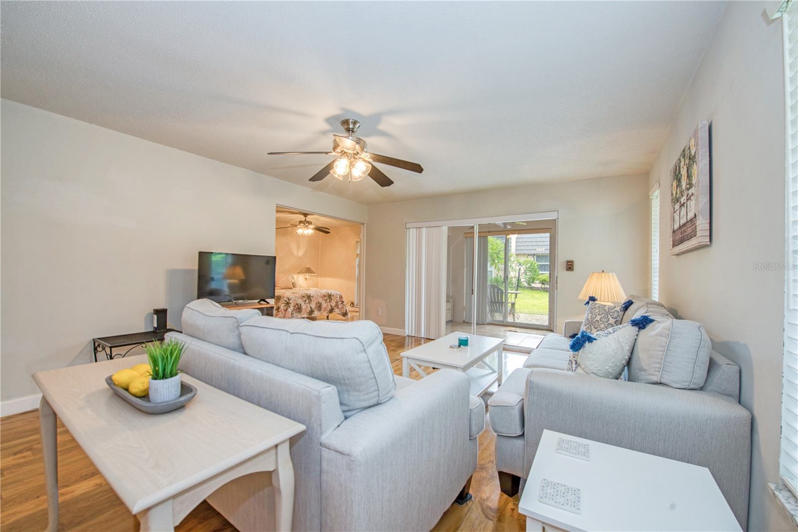 2206 CORDOVA GREEN 2206