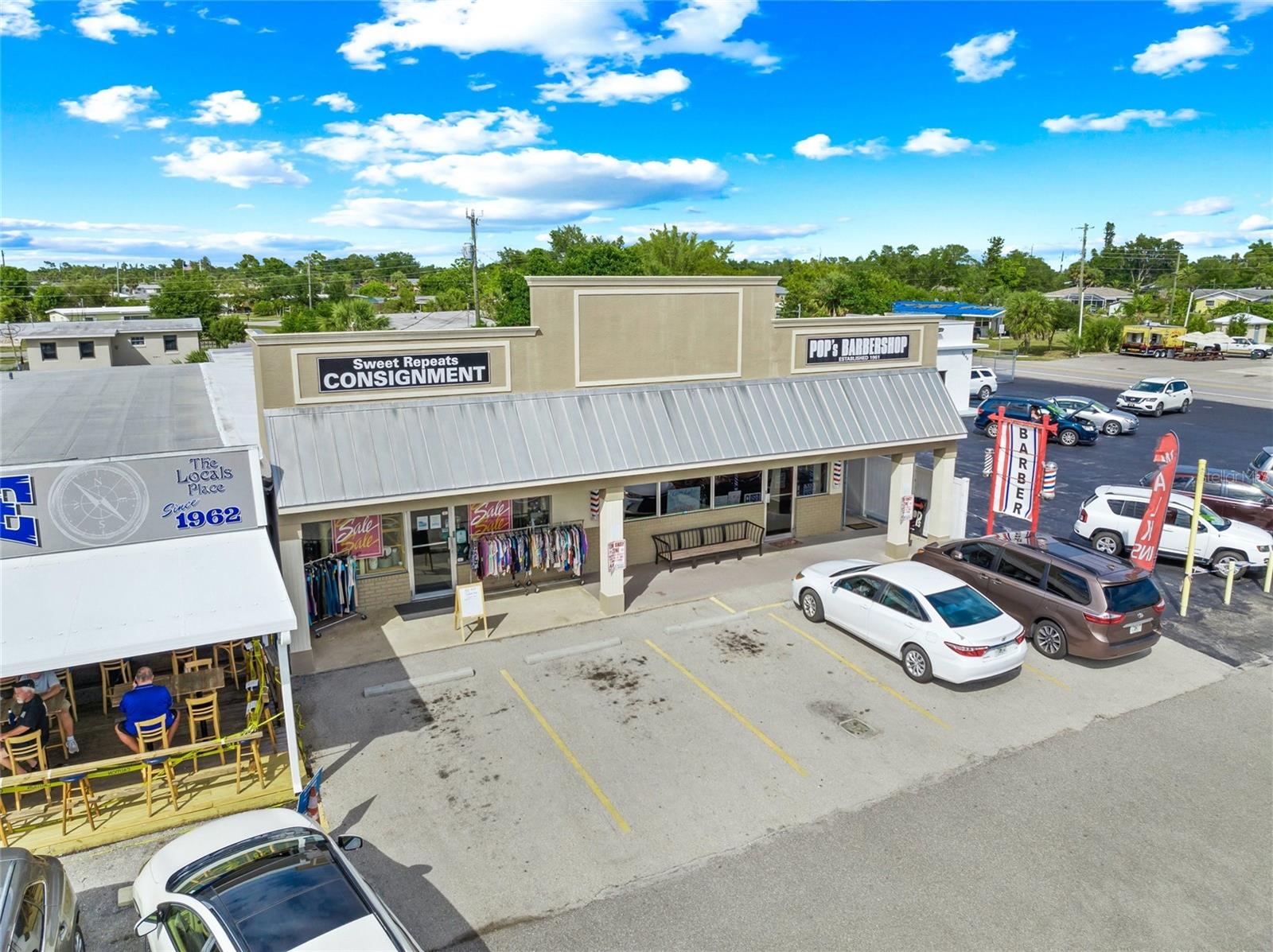 Prime Lease Opportunity at 3642 Tamiami Trail, Port Charlotte, FL
Discover this exceptional 3500 SF commercial property, Zoned CG (Commercial General), the property offers incredible flexibility, making it ideal for a variety of retail ventures. Located on the highly trafficked Tamiami Trail, this property ensures outstanding visibility and easy accessibility for customers. Situated in the vibrant Port Charlotte area, this strategic location is perfect for tenants seeking a profitable spot. Noteworthy features include a brand-new roof and an updated façade, enhancing both functionality and curb appeal.
Situated along the bustling Tamiami Trail (US-41), this property is strategically positioned in the heart of Port Charlotte, one of Southwest Florida’s fastest-growing commercial hubs. The area is renowned for its steady population growth, strong economic development, and vibrant mix of retail, dining, and entertainment options.
Suite A: 3600SF - 2-5 Years - $16.00/SF/YR - CAM $6.00. First and las month's rent plus security deposit required.
