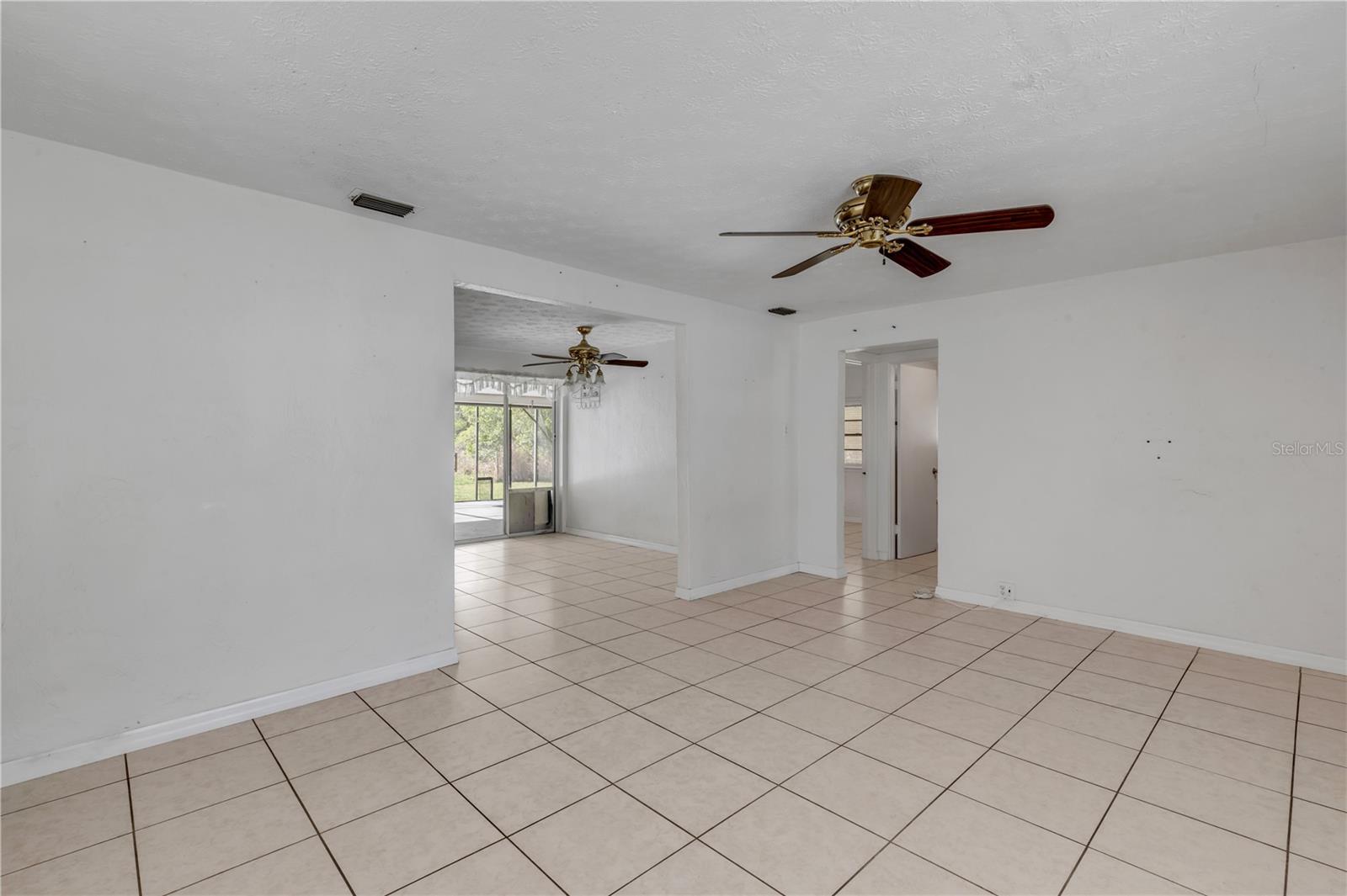 FULLER & SETTLE ALVAREZ GRANT - Residential