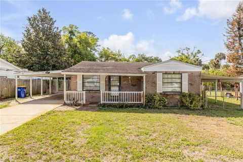 Photo of 114 W Pine Bluff Street, Edgewater, FL 32132 (MLS # NS1087875)