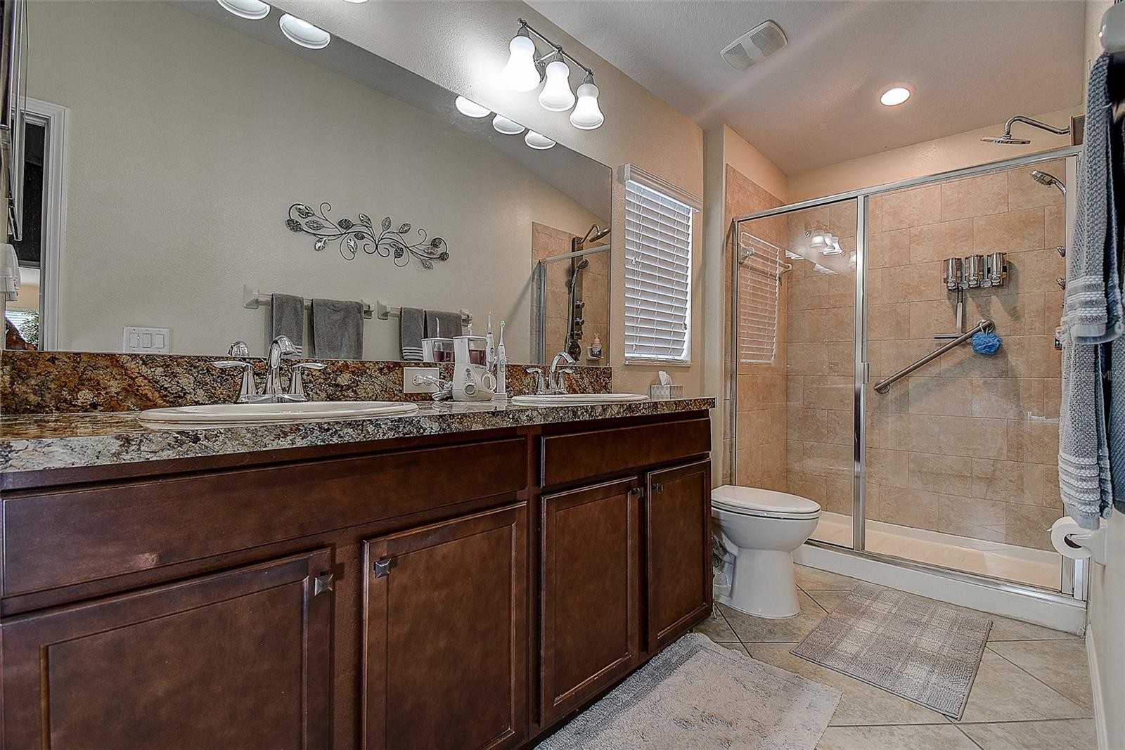 BRIAR OAKS VILLAGE 01 - Residential