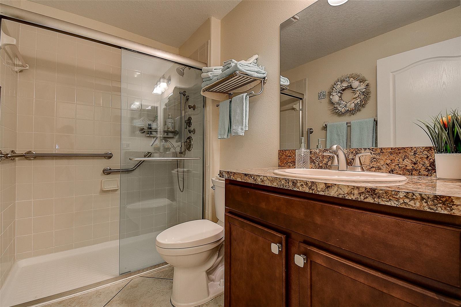 BRIAR OAKS VILLAGE 01 - Residential