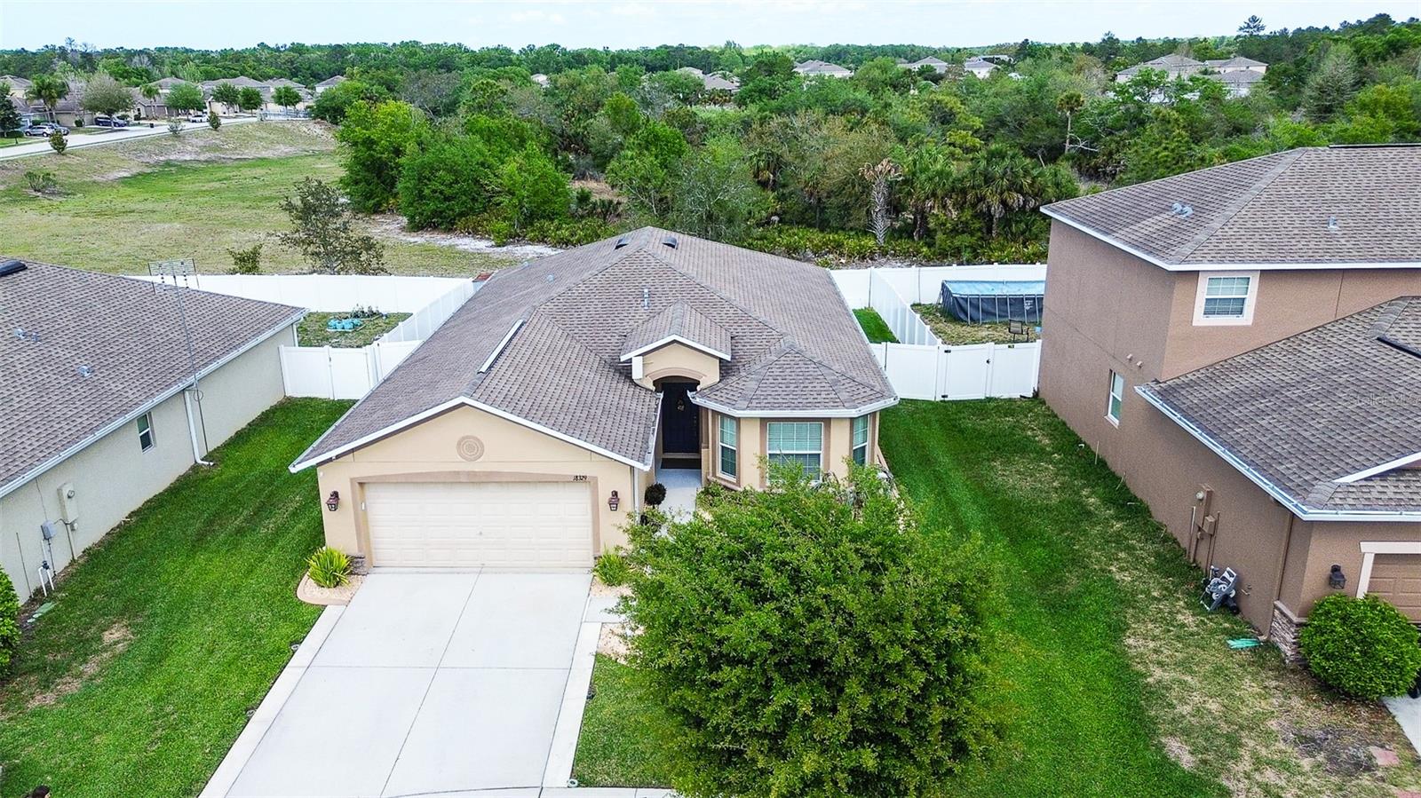 BRIAR OAKS VILLAGE 01 - Residential