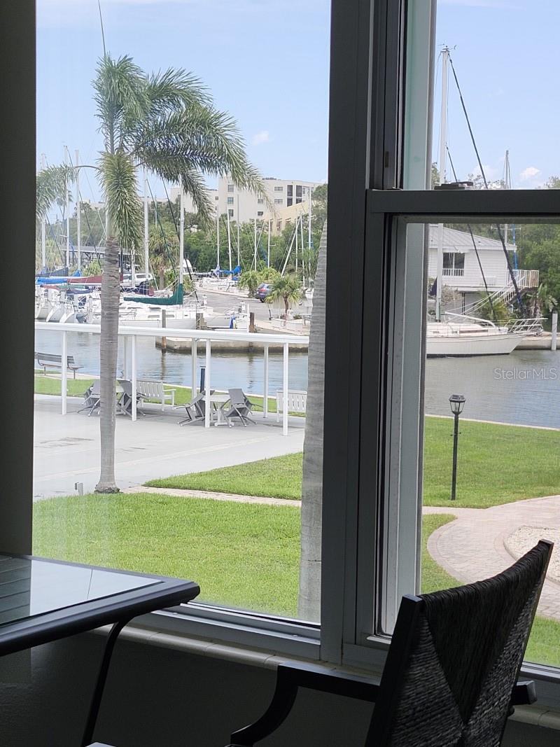 1819 SHORE DRIVE S 217