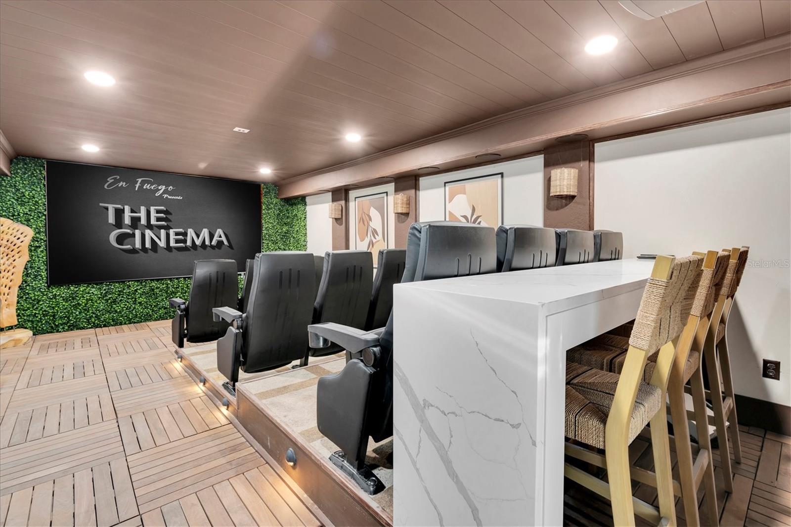 CONQUISTADOR BAYSIDE - Residential