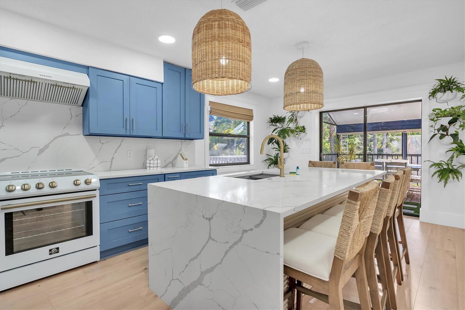 CONQUISTADOR BAYSIDE - Residential