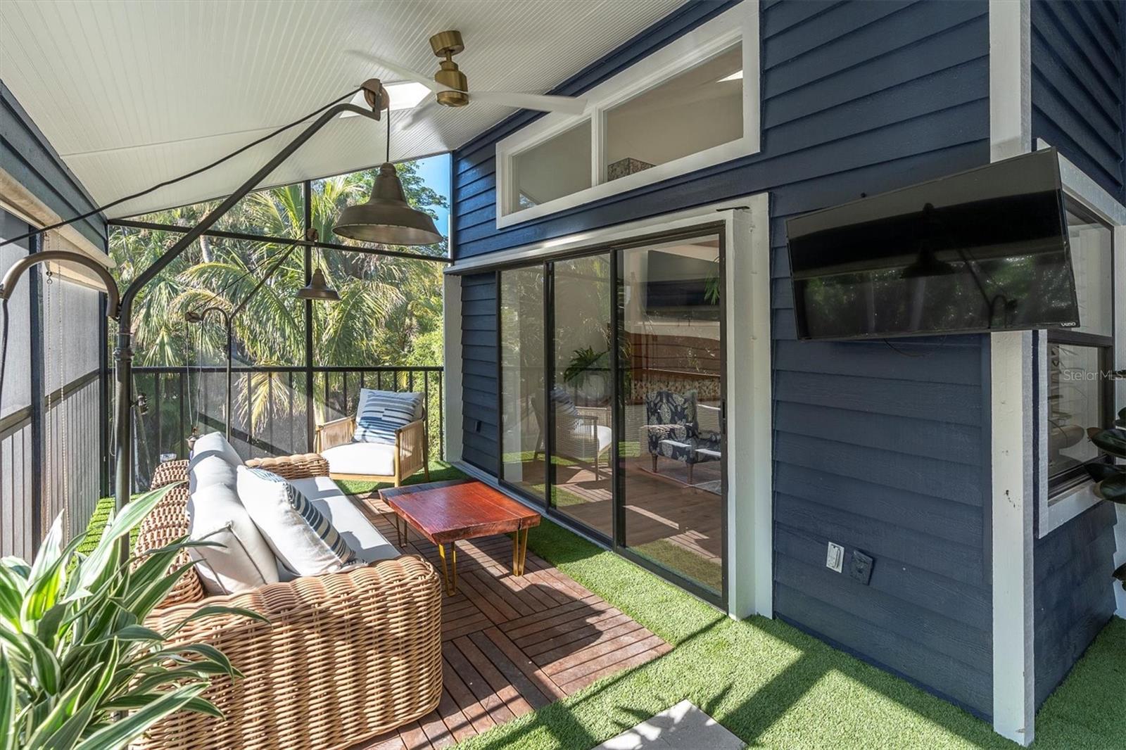 CONQUISTADOR BAYSIDE - Residential