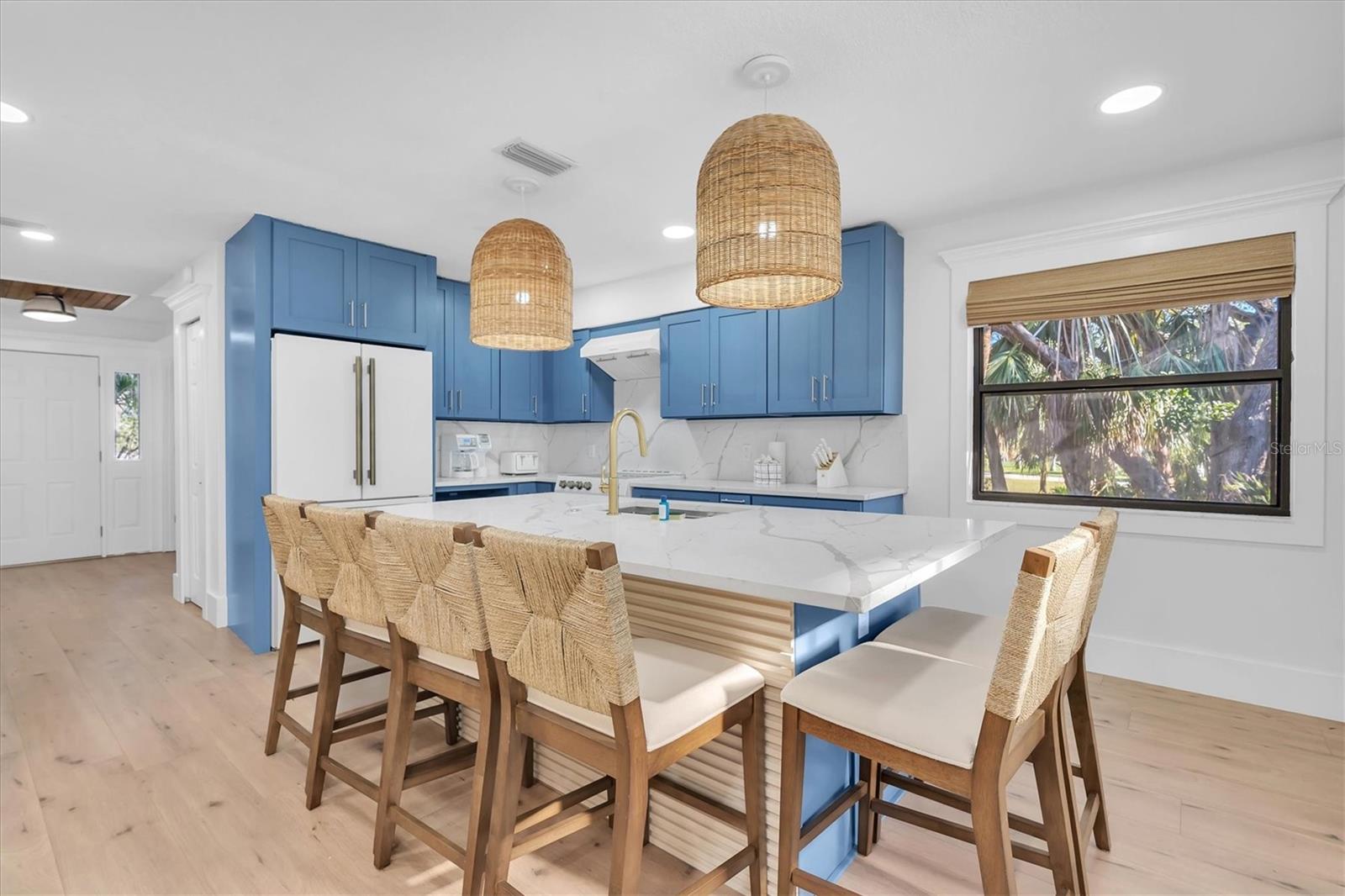 CONQUISTADOR BAYSIDE - Residential