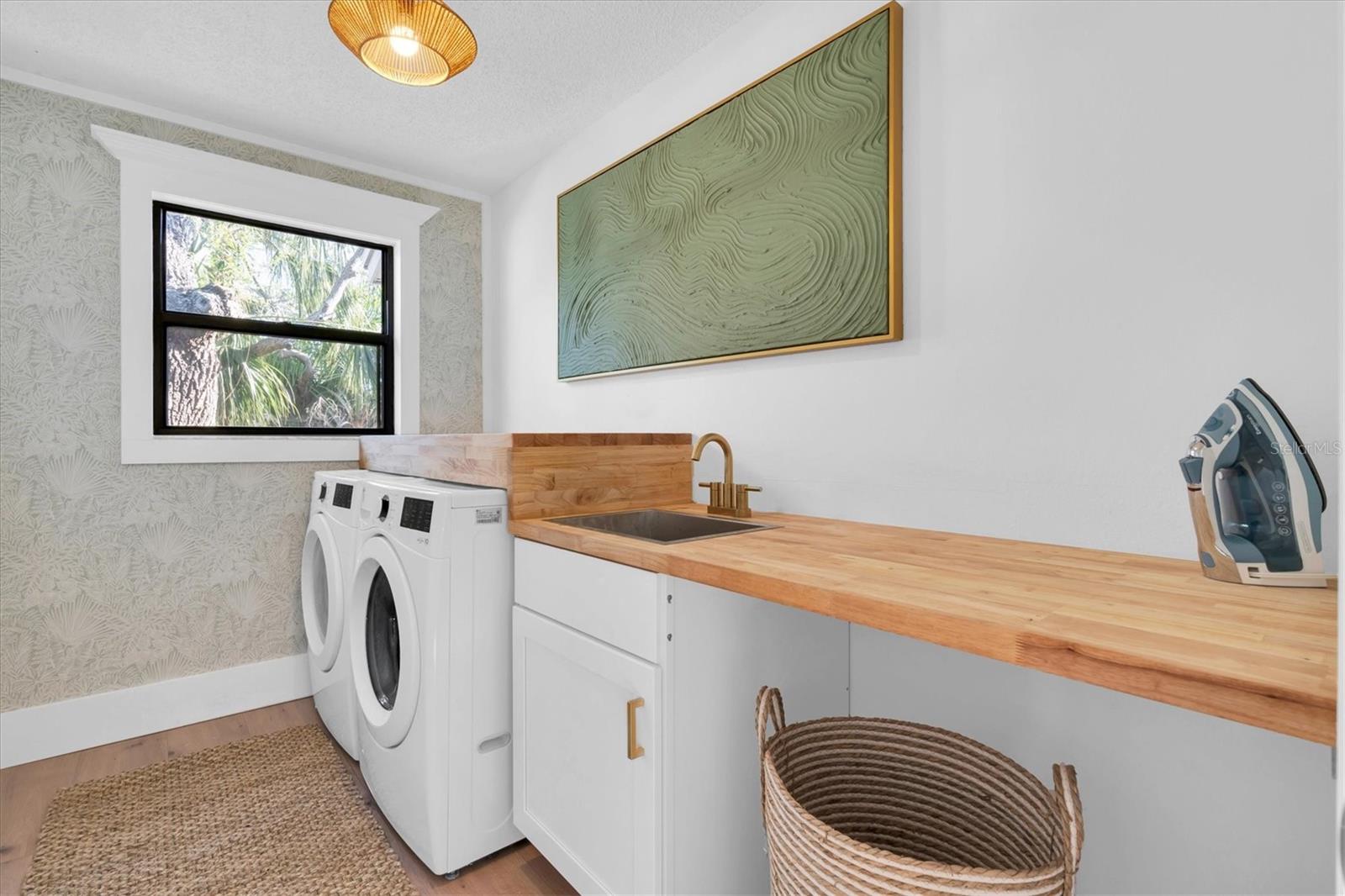 CONQUISTADOR BAYSIDE - Residential