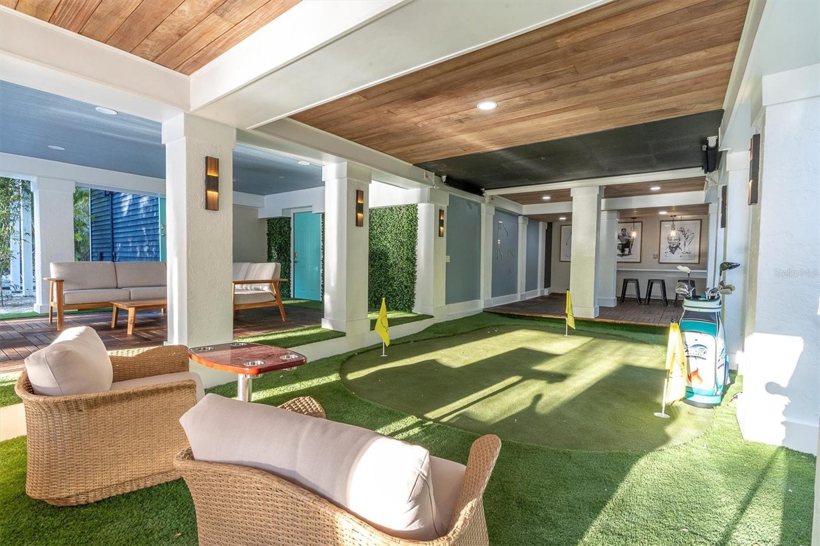 CONQUISTADOR BAYSIDE - Residential