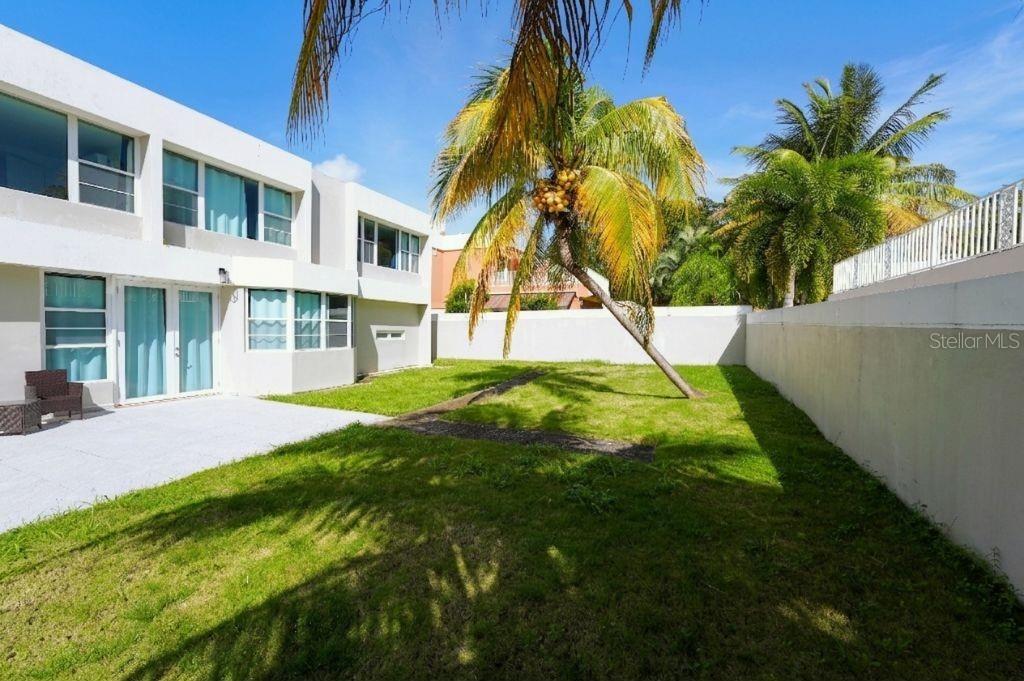 URB PASEO LAS OLAS, DORADO - Residential