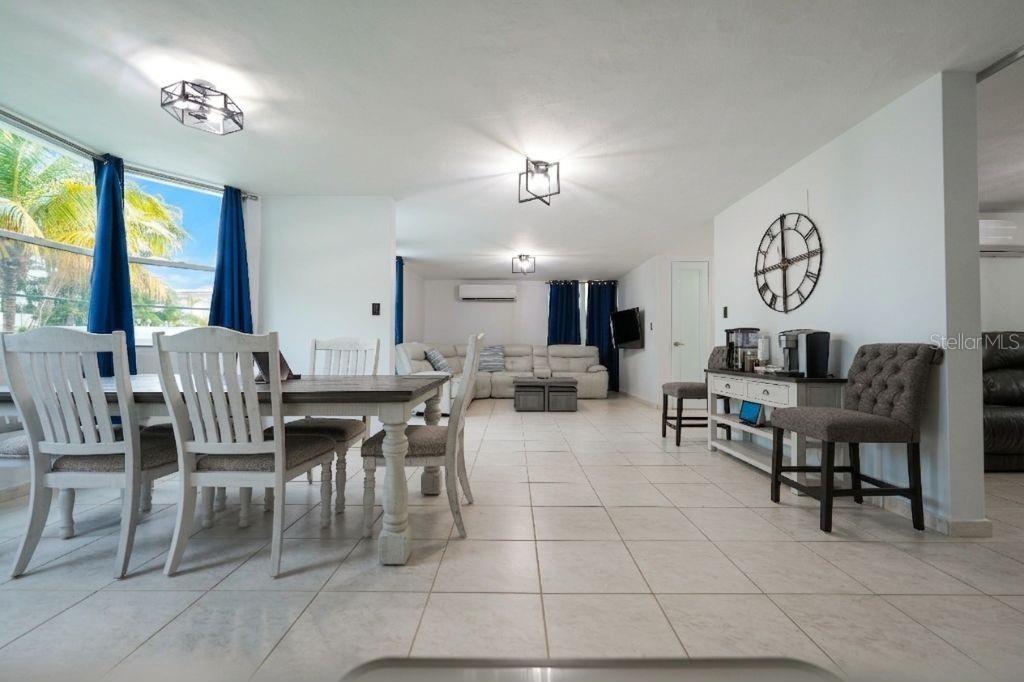 URB PASEO LAS OLAS, DORADO - Residential