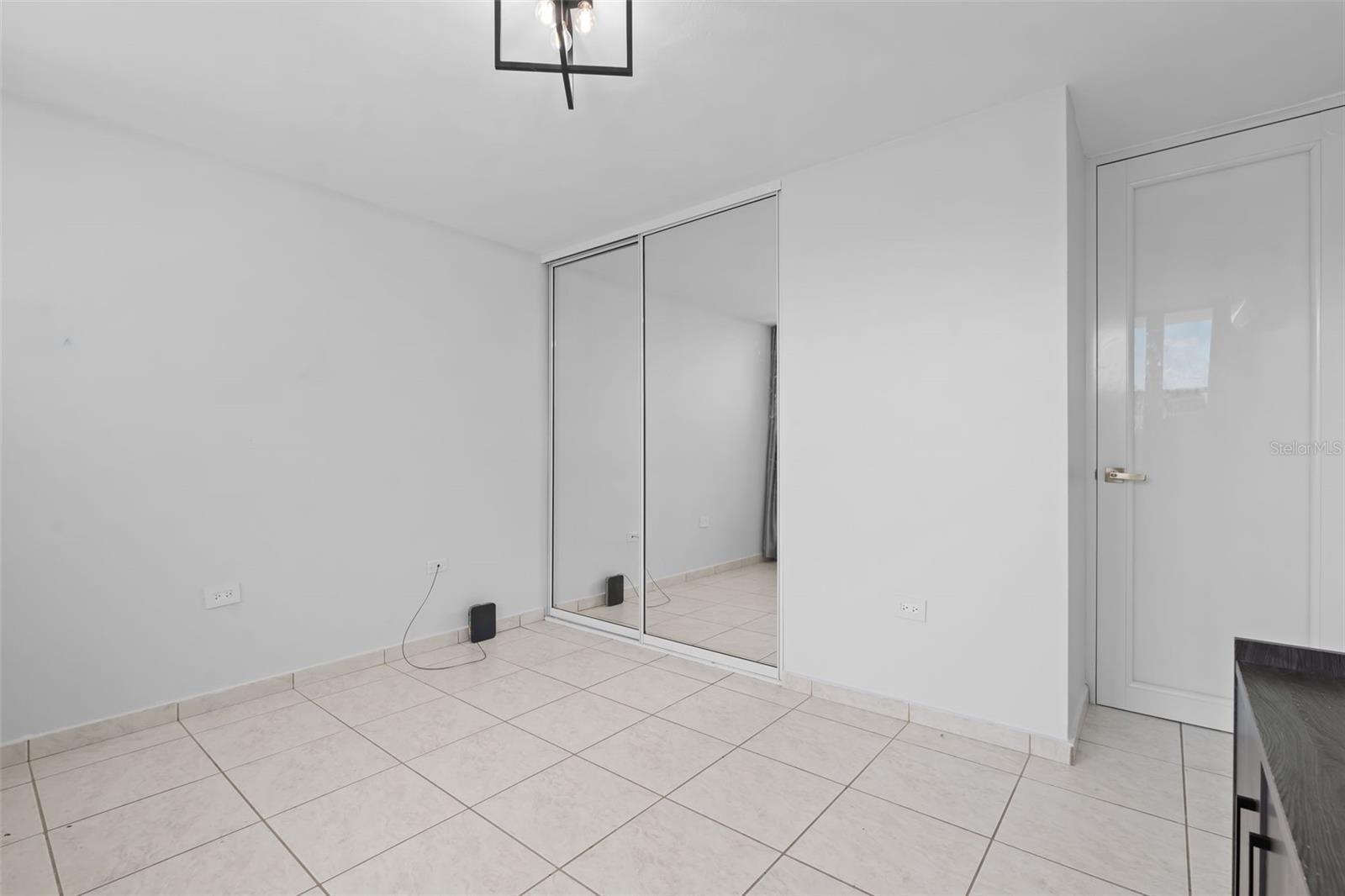 URB PASEO LAS OLAS, DORADO - Residential