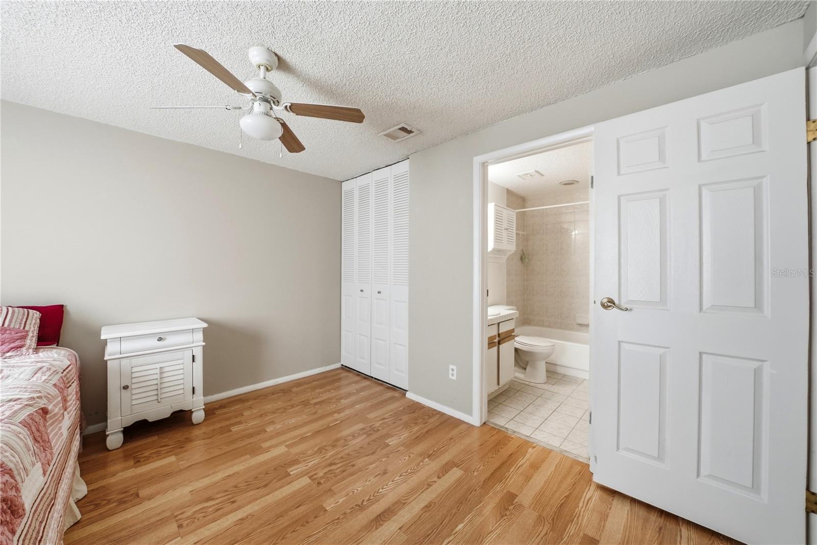 VILLAS OF FOREST LAKES THE - Residential